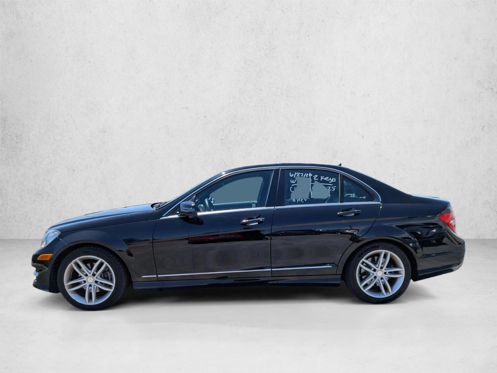 Thumbnail: 2014 Mercedes-Benz C-Class - 2