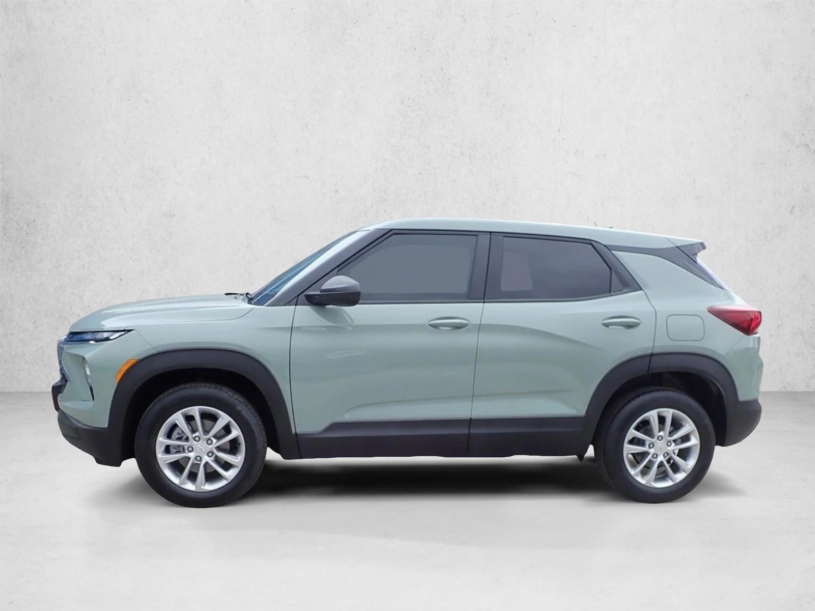 Thumbnail: 2026 Chevrolet TrailBlazer - 2