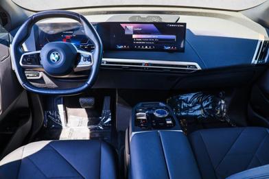 2024 BMW IX
