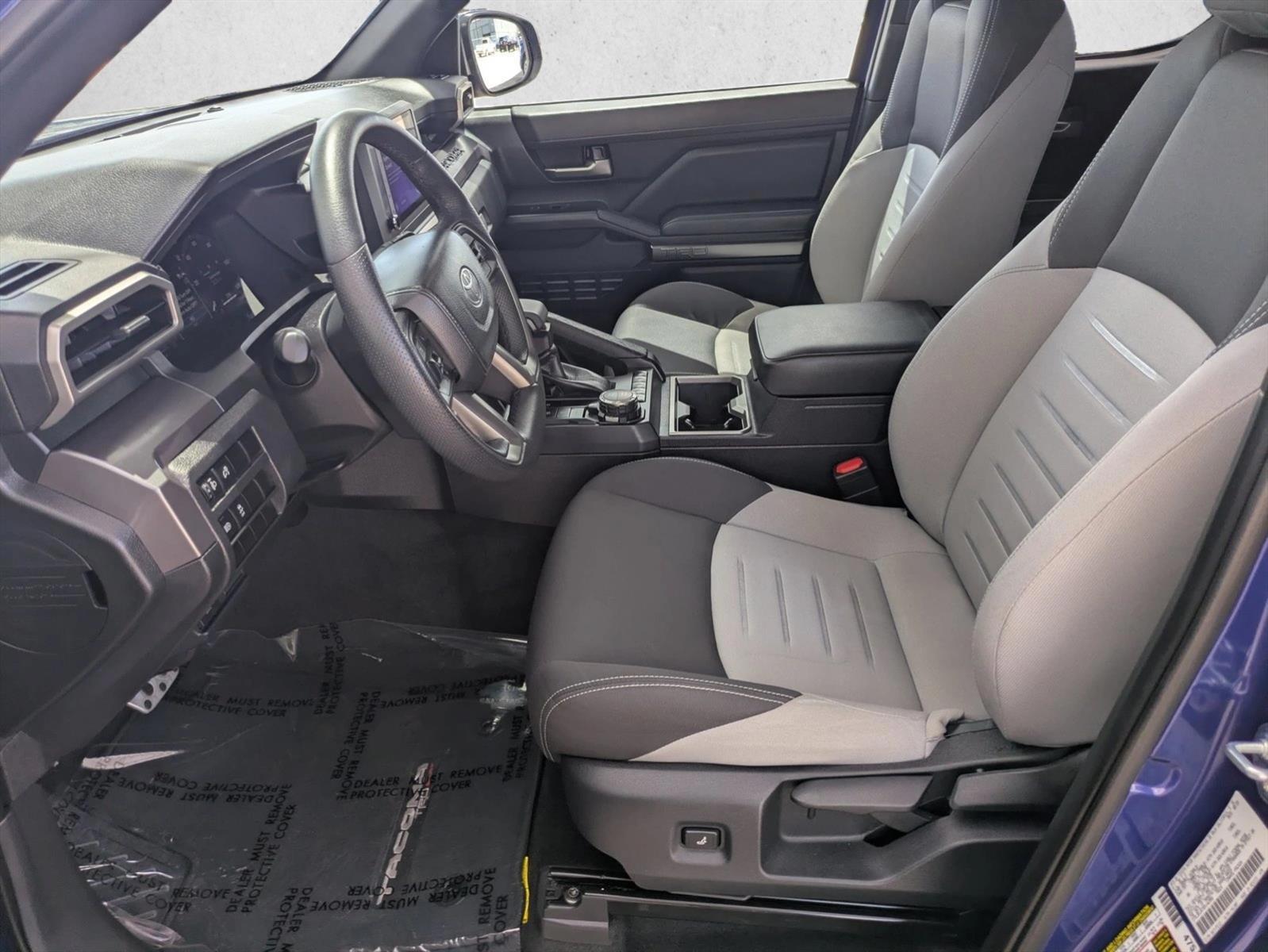 2025 Toyota Tacoma TRD Sport - Photo 15