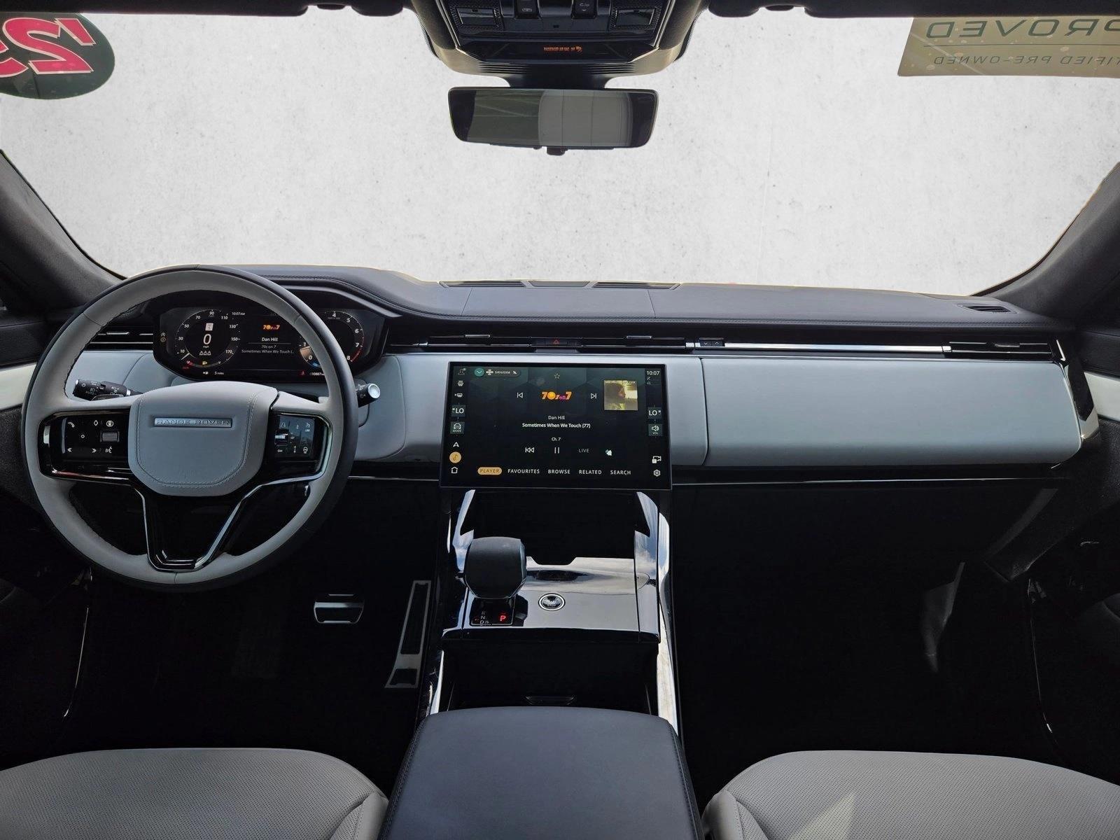Thumbnail: 2025 Land Rover Range Rover Sport - 3