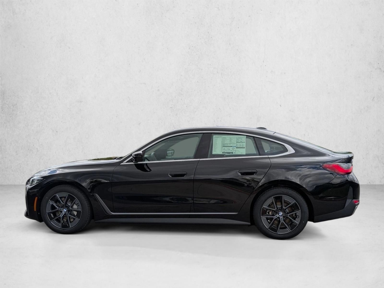 Thumbnail: 2026 BMW i4 - 2