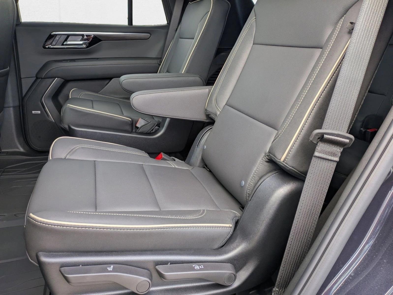 Thumbnail: 2026 Chevrolet Tahoe - 5