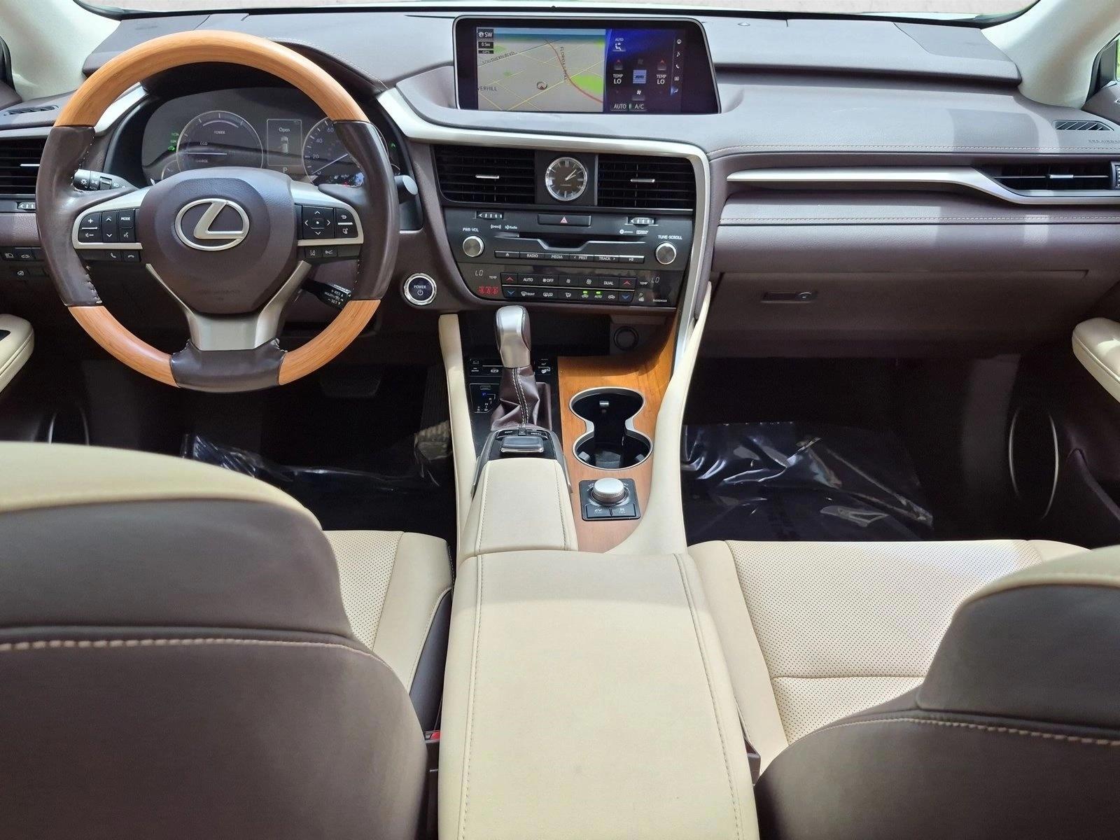 Thumbnail: 2019 Lexus RX - 4