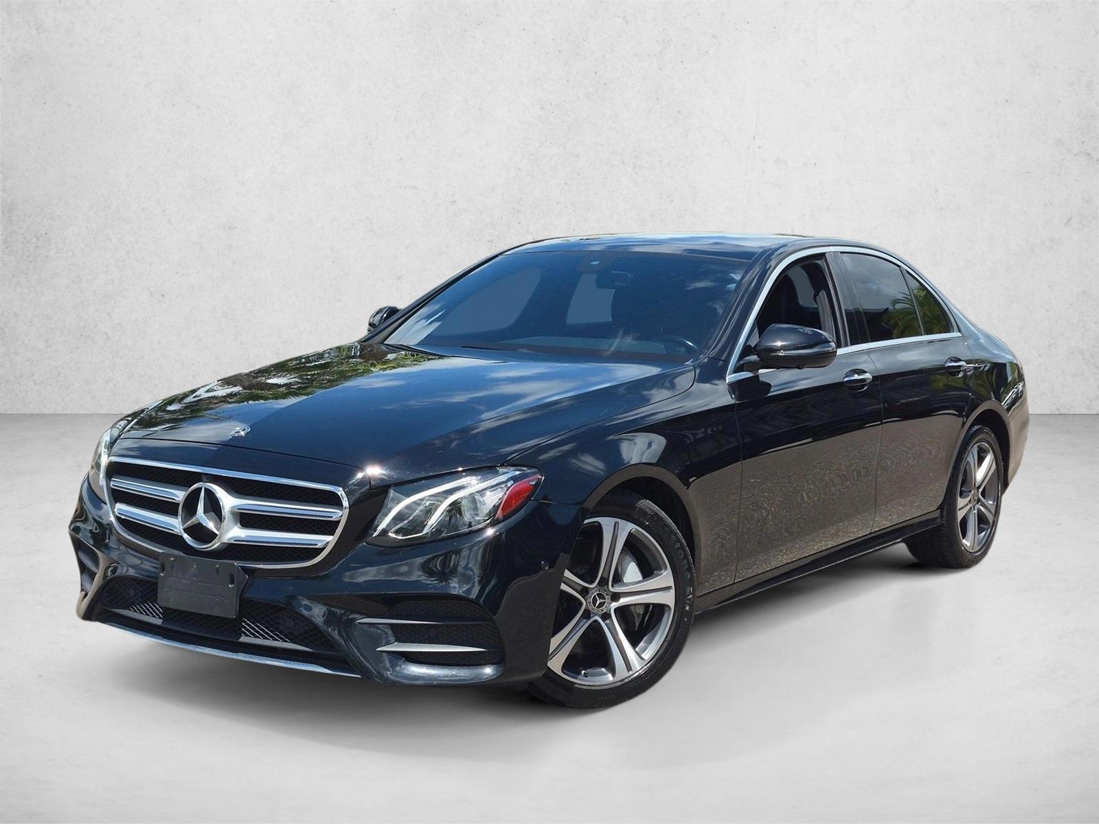 Thumbnail: 2020 Mercedes-Benz E-Class - 1