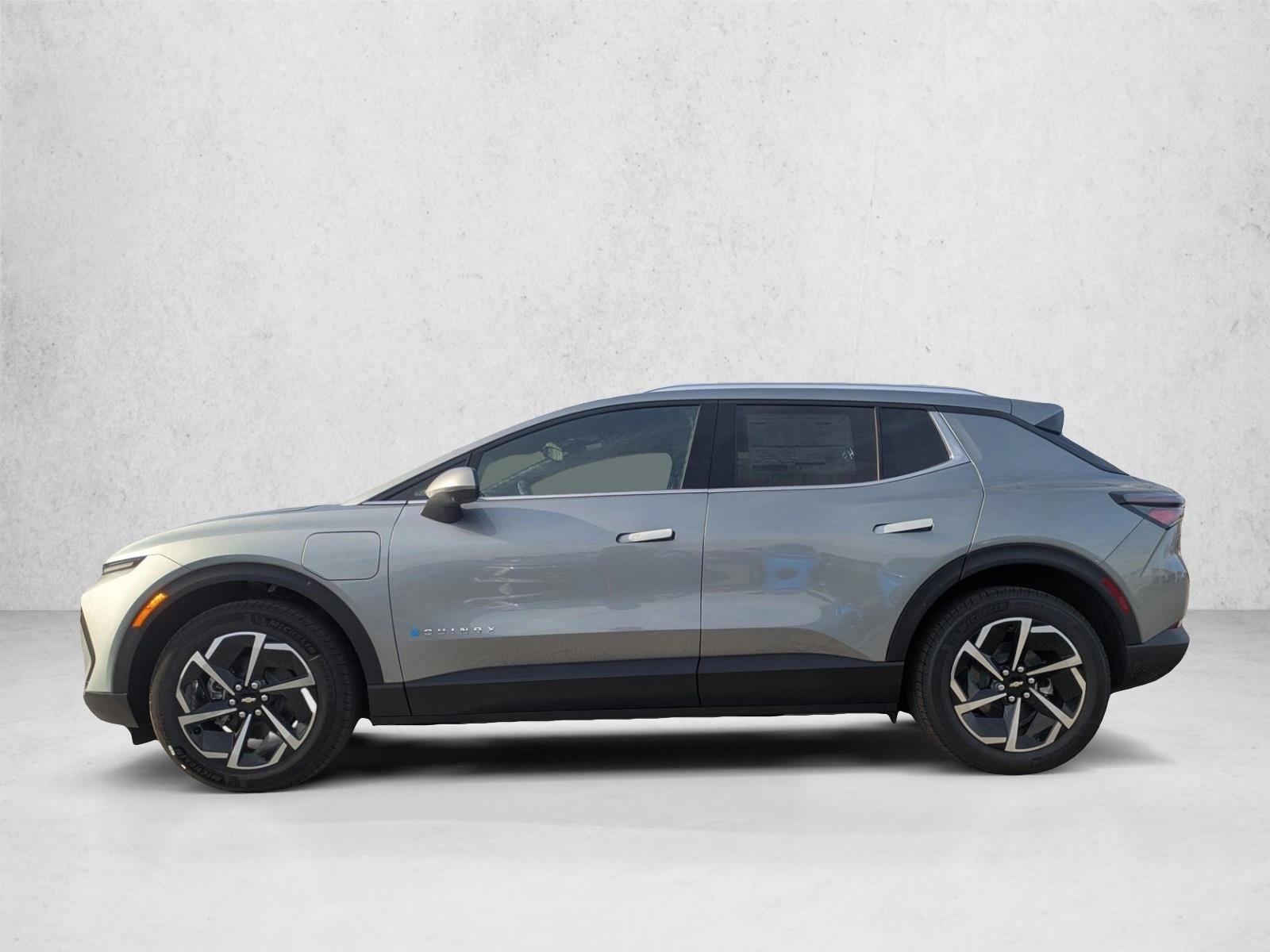 Thumbnail: 2026 Chevrolet Equinox - 2