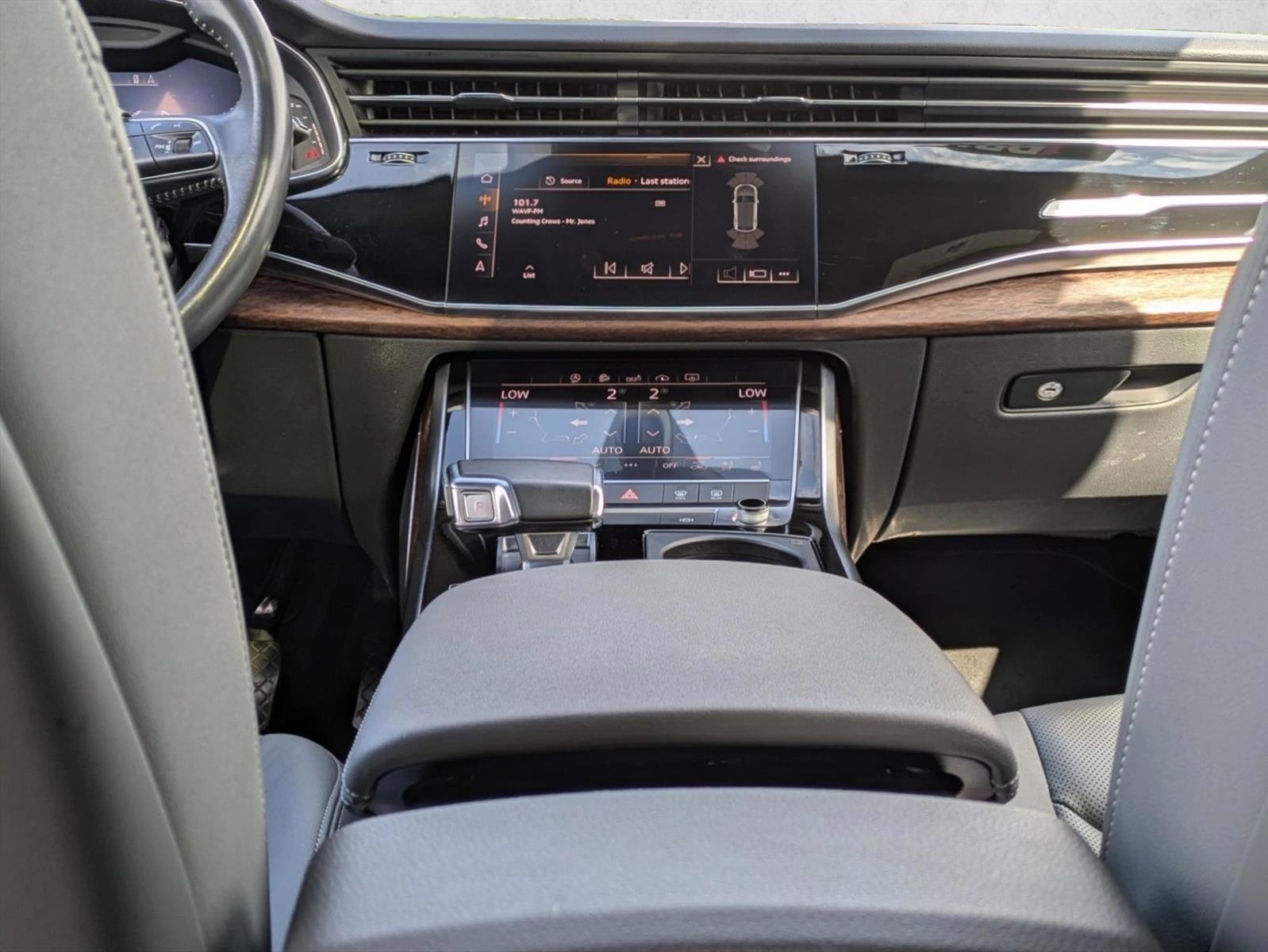 2020 Audi Q8 Premium Plus - Photo 16