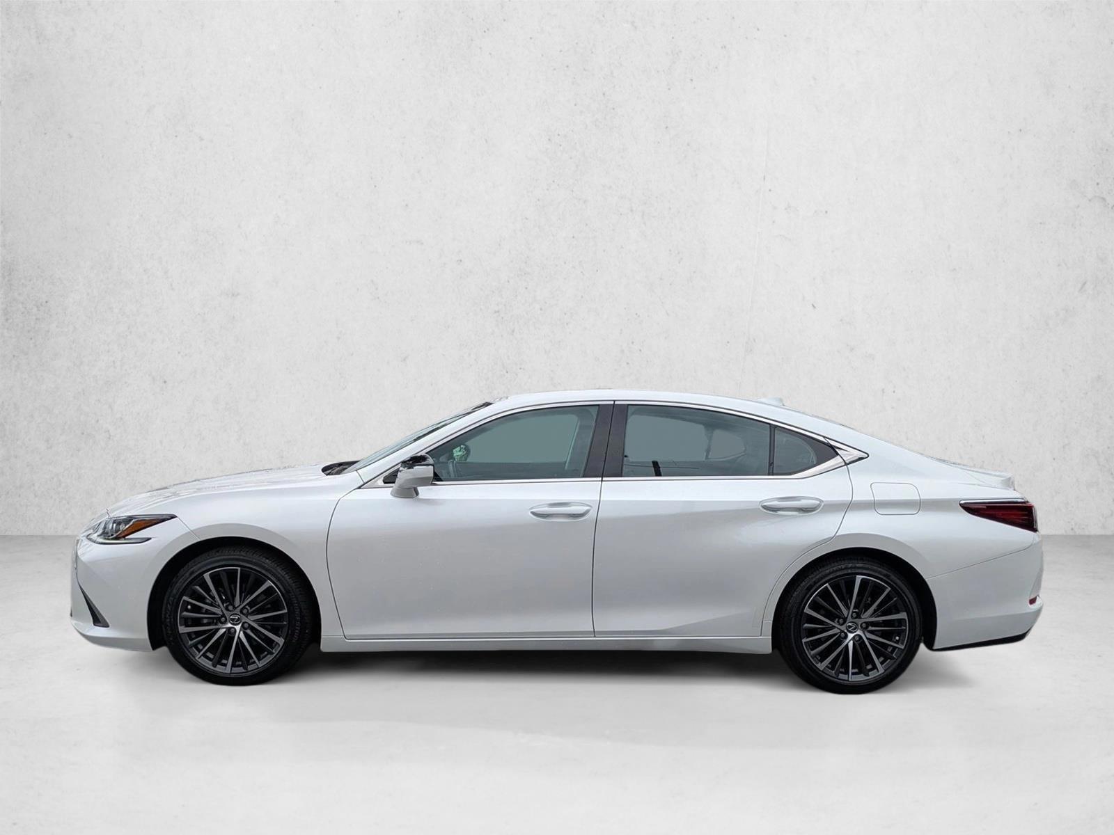 Thumbnail: 2023 Lexus ES - 2