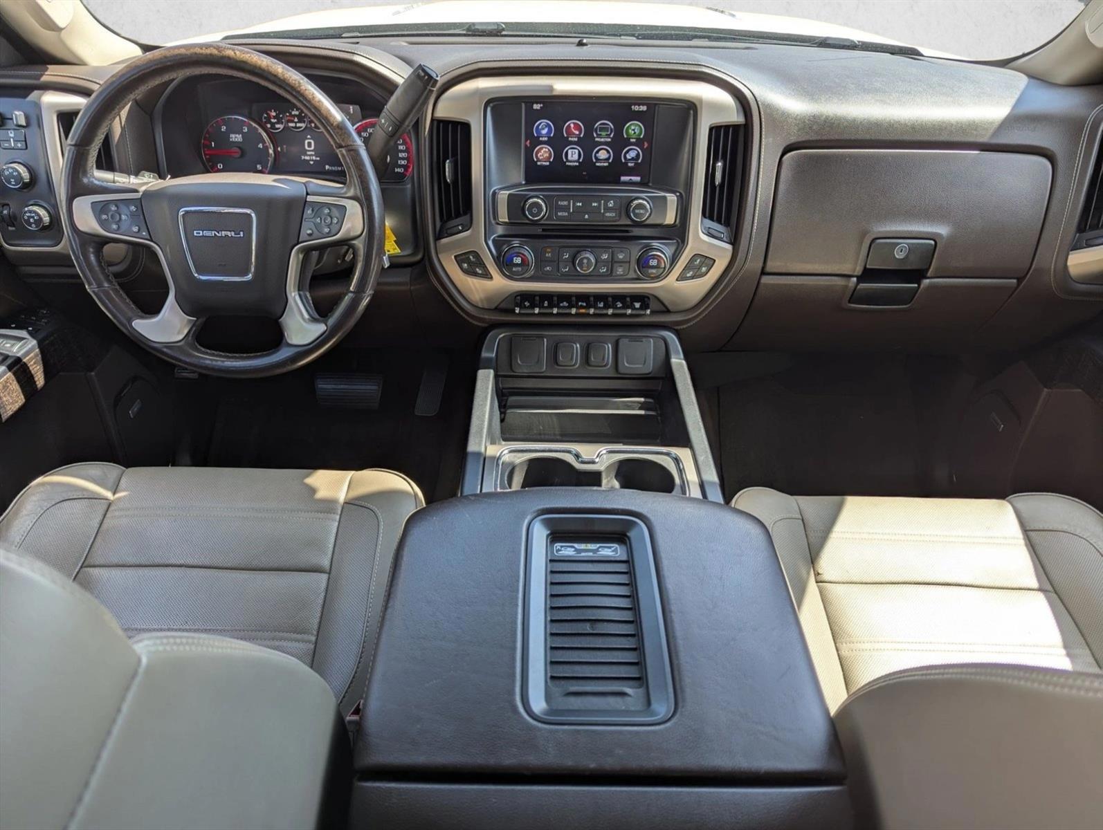 Thumbnail: 2016 GMC Sierra 2500 - 3