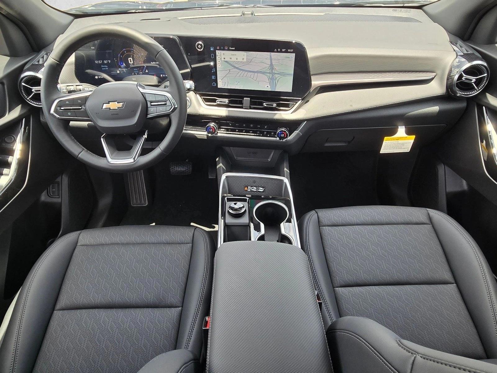 Thumbnail: 2027 Chevrolet Equinox - 4