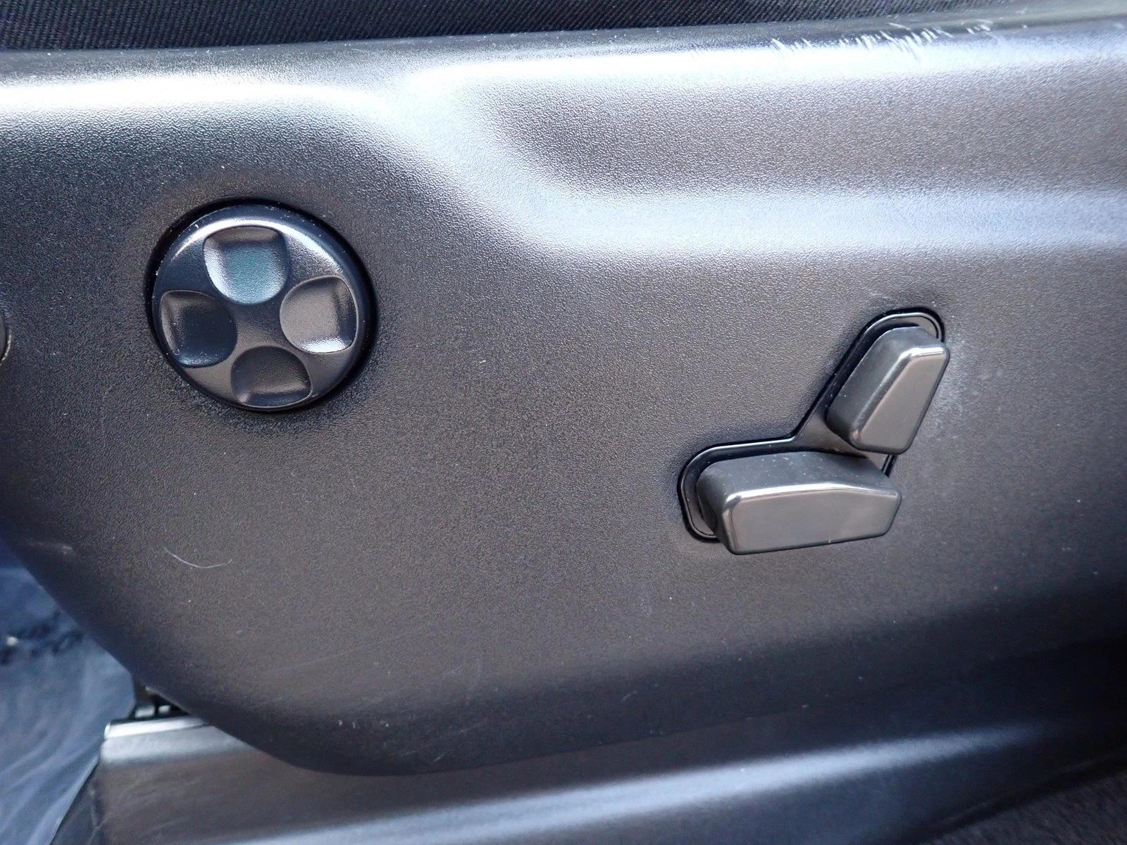 Thumbnail: 2021 Dodge Durango - 3