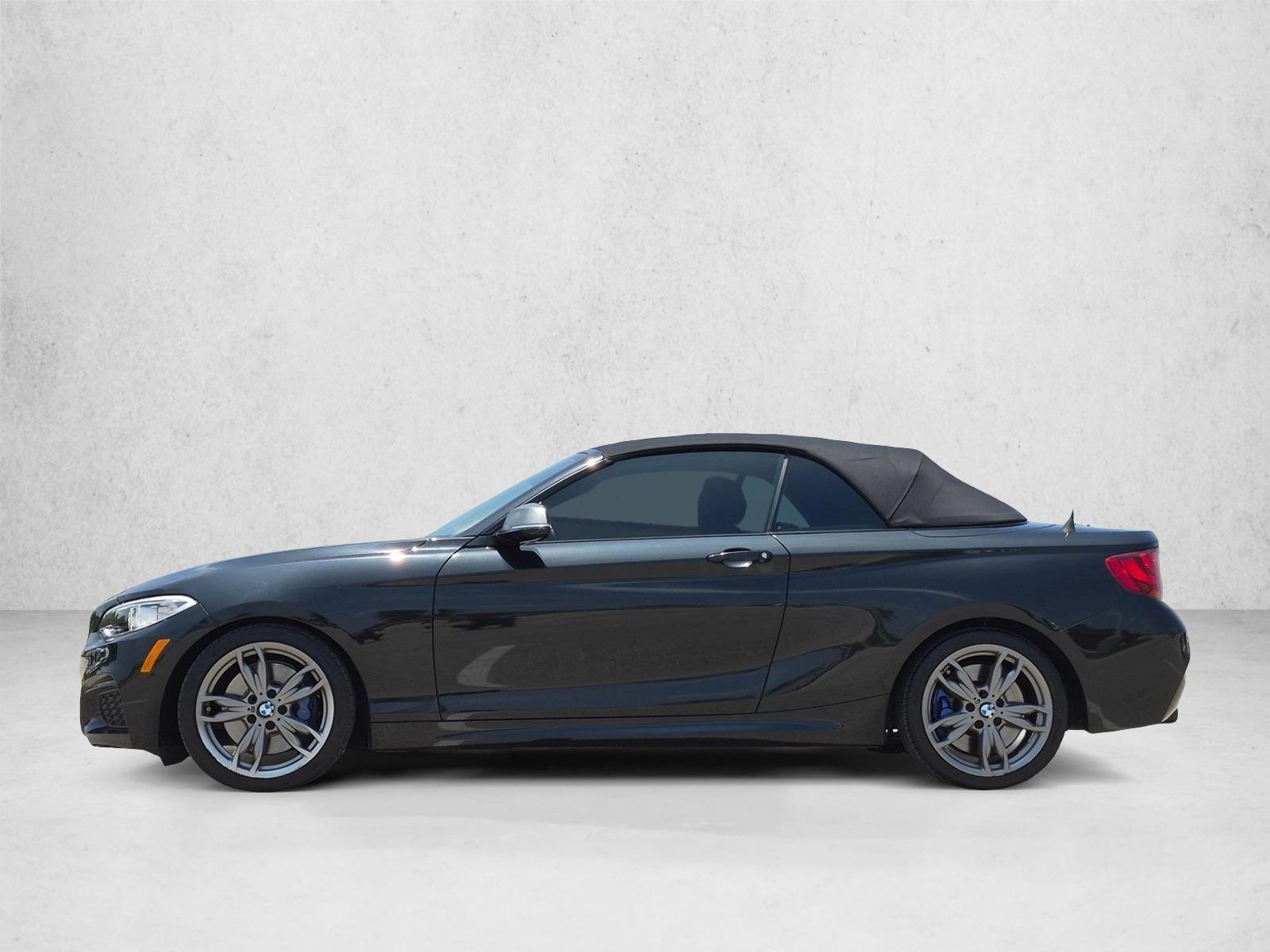 Thumbnail: 2015 BMW 2 Series - 2
