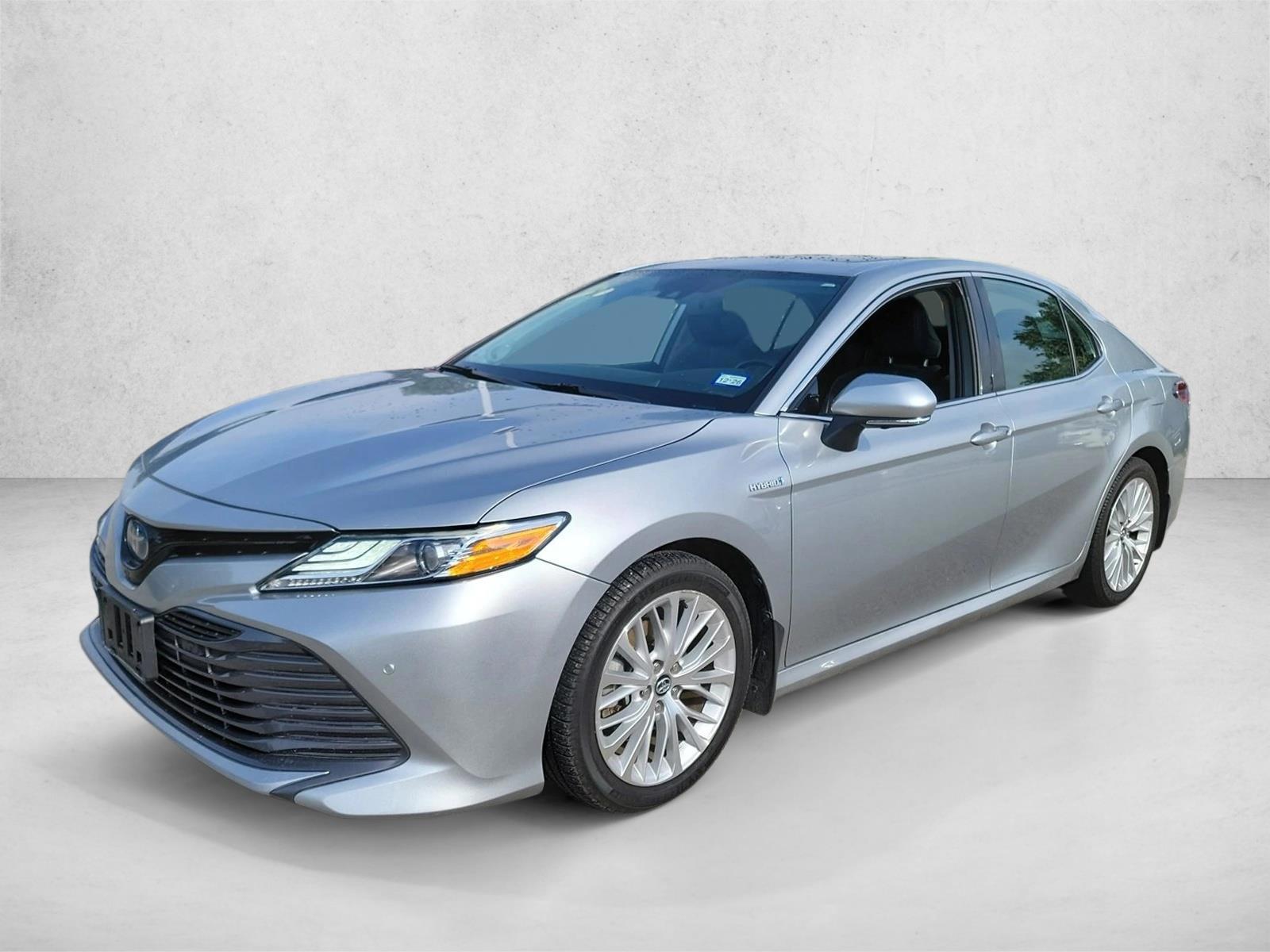 Thumbnail: 2020 Toyota Camry - 1