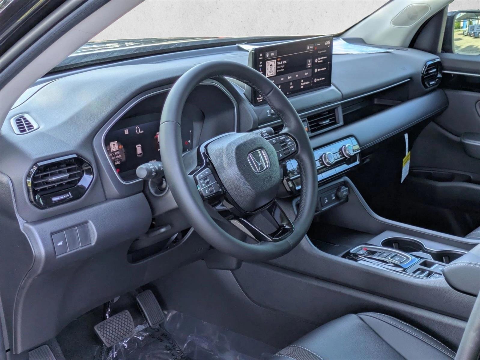 Thumbnail: 2026 Honda Pilot - 3