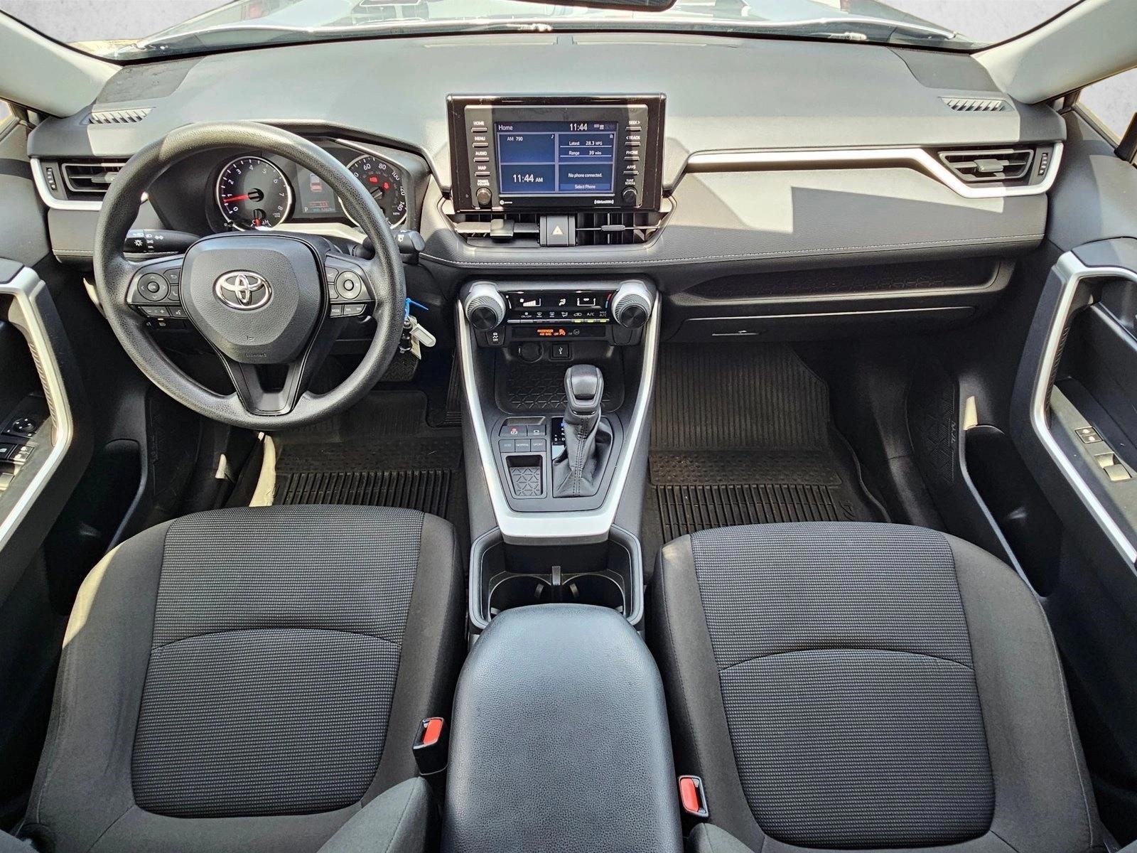 Thumbnail: 2022 Toyota RAV4 - 3
