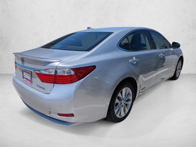 2015 Lexus ES Hybrid 300h -
                  Westlake, OH