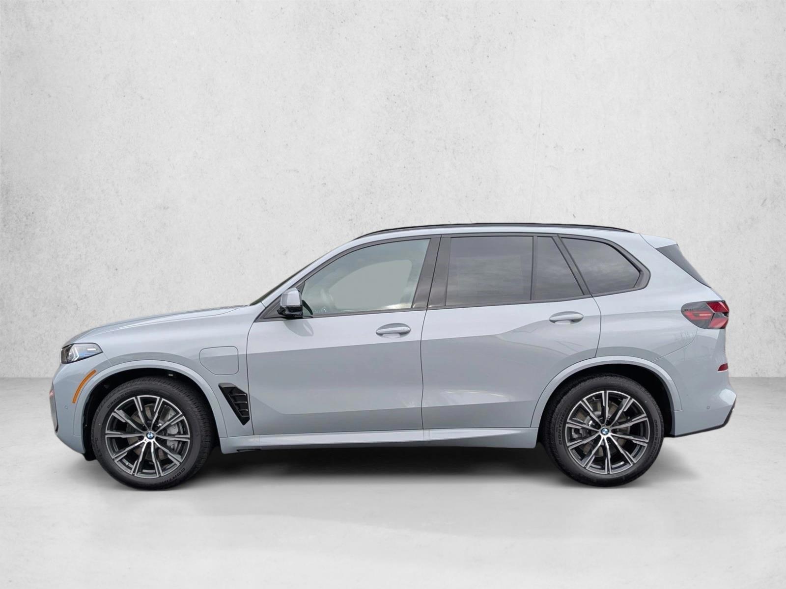 Thumbnail: 2026 BMW X5 - 2