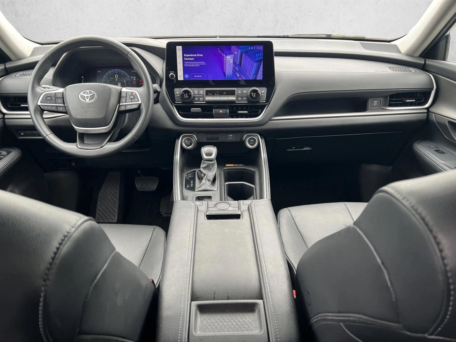 Thumbnail: 2025 Toyota Grand Highlander - 3