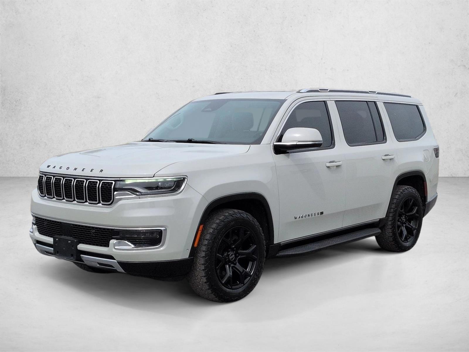 Thumbnail: 2022 Jeep Wagoneer - 2