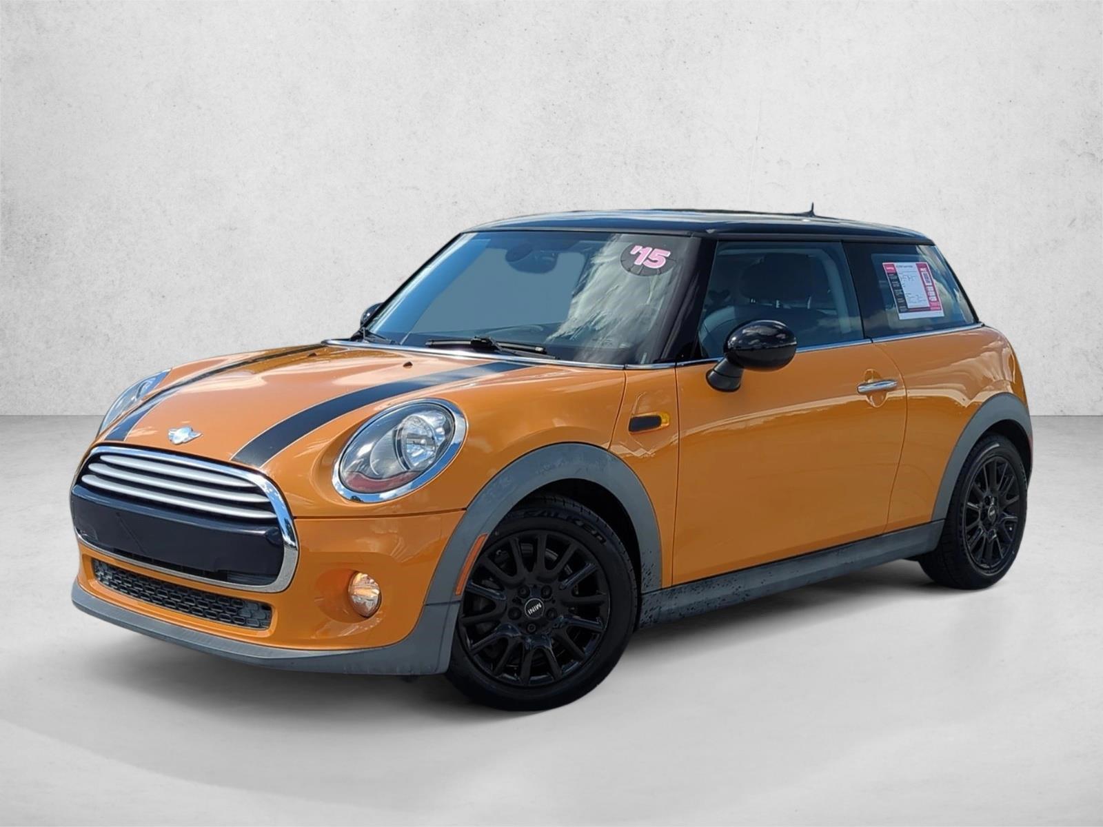 Thumbnail: 2015 MINI Cooper Hardtop - 1