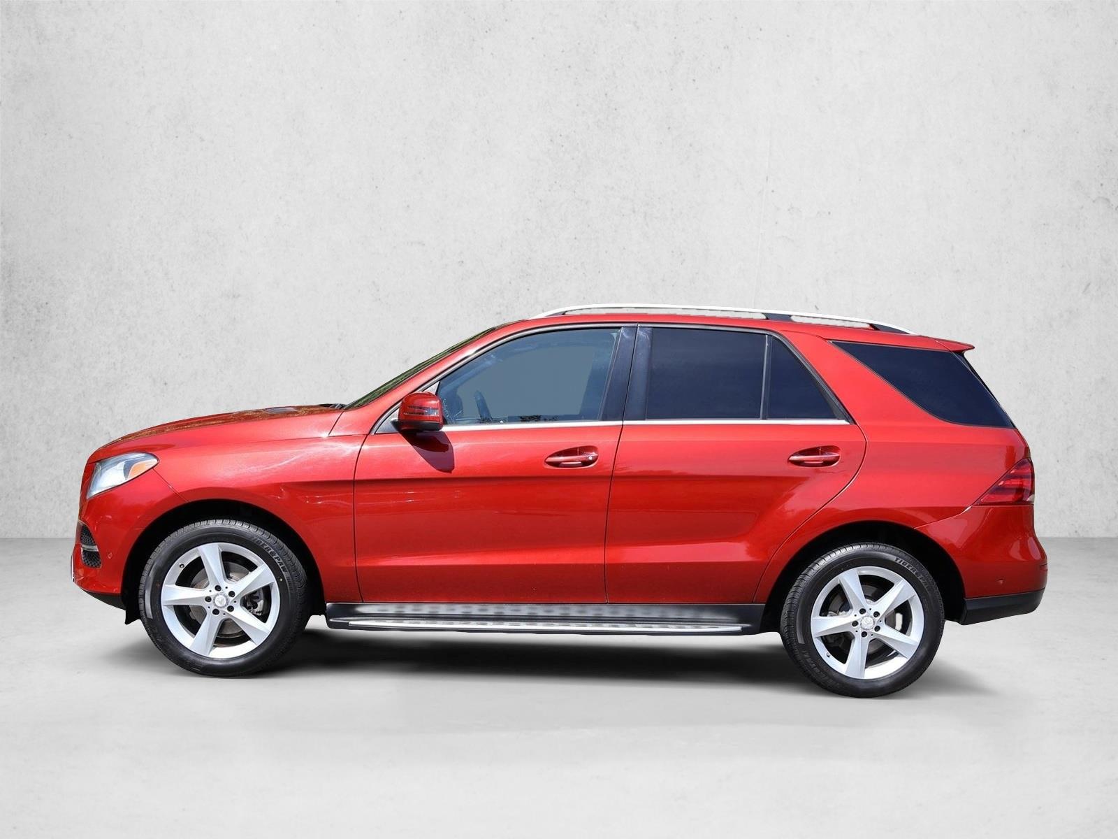 Thumbnail: 2016 Mercedes-Benz GLE - 2