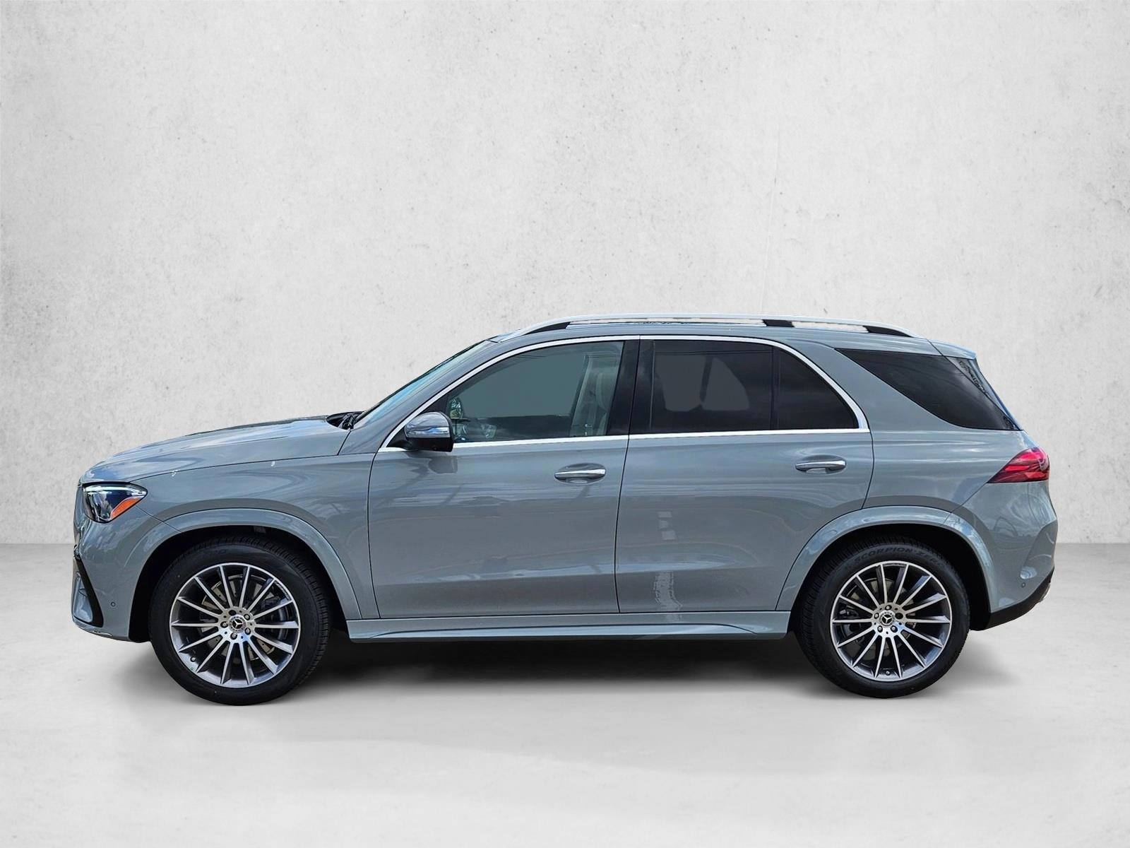 Thumbnail: 2026 Mercedes-Benz GLE - 2