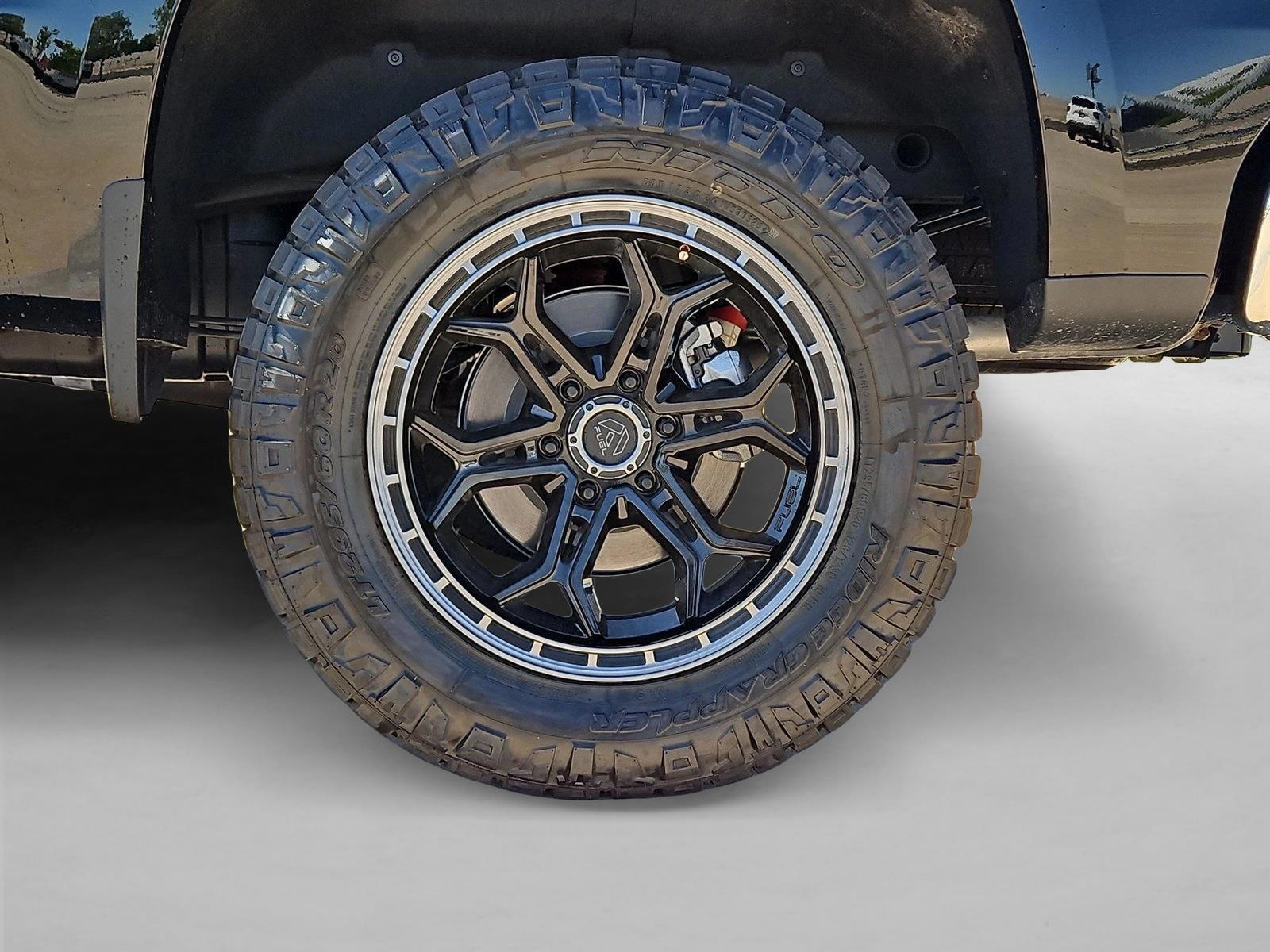 2026 Chevrolet Silverado 1500 LT - Photo 10