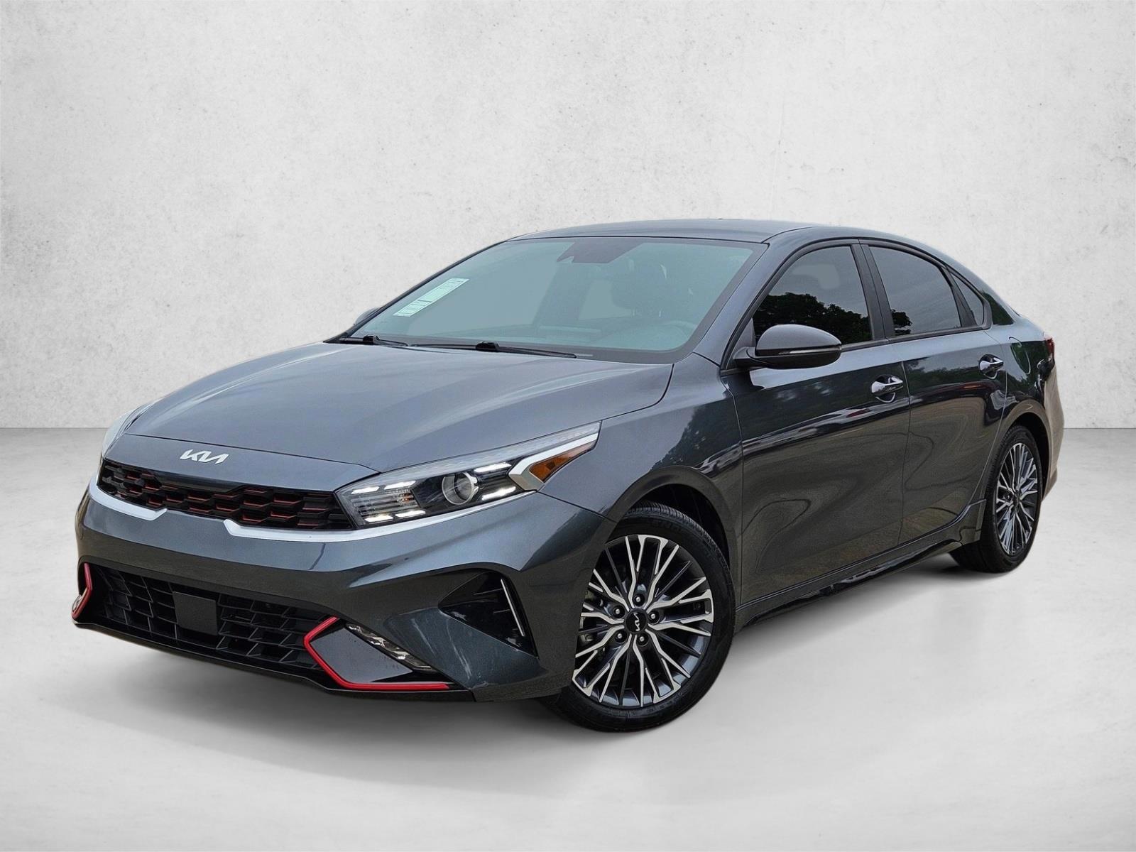 Thumbnail: 2022 Kia Forte - 1