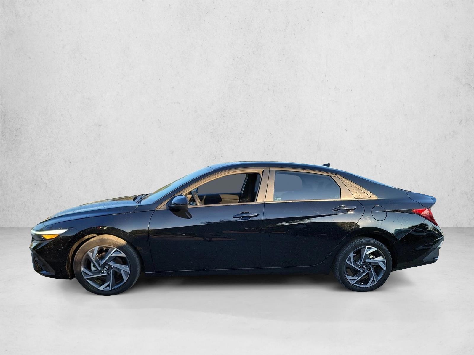Thumbnail: 2025 Hyundai Elantra - 2