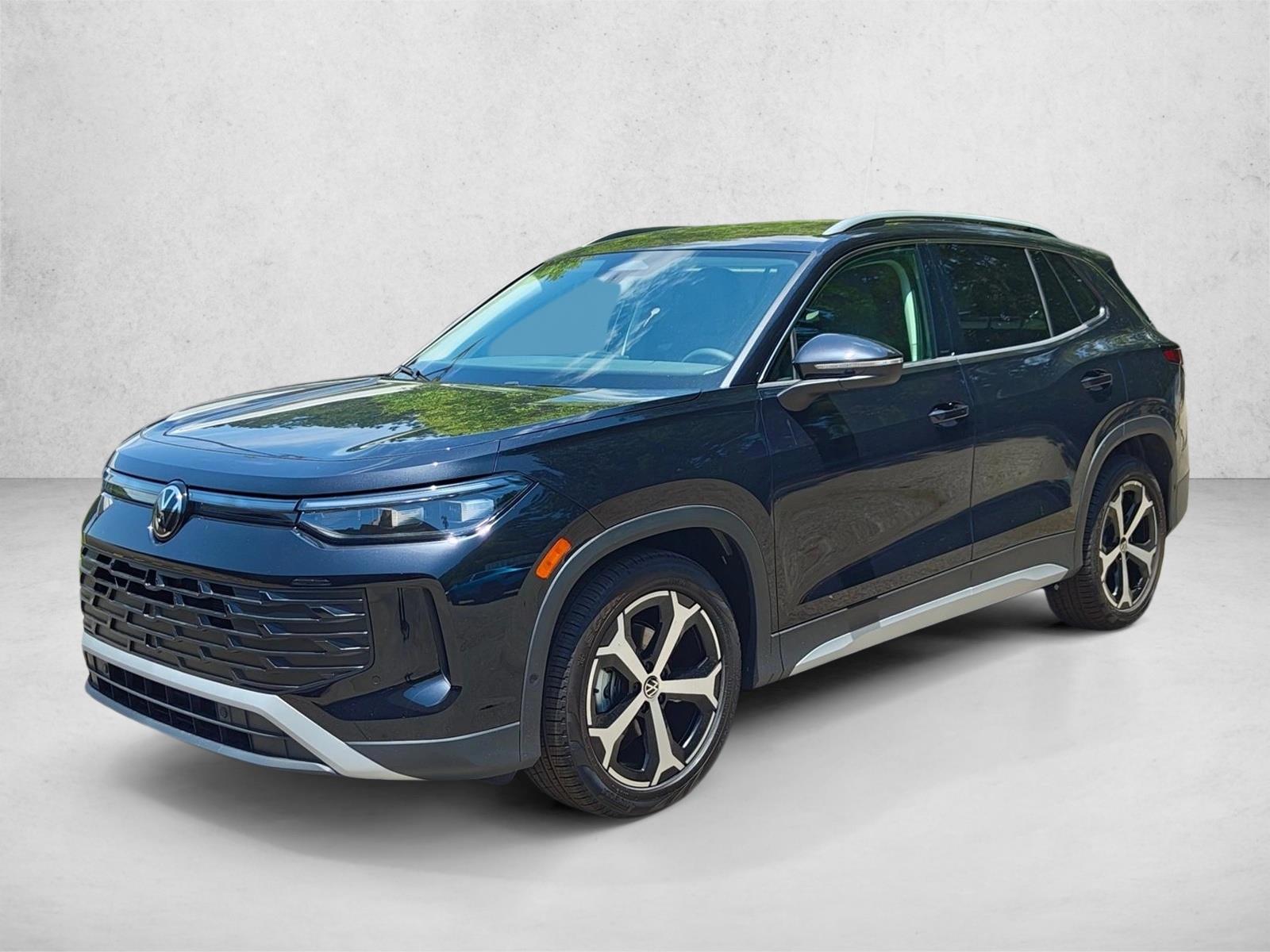 Thumbnail: 2026 Volkswagen Tiguan - 1