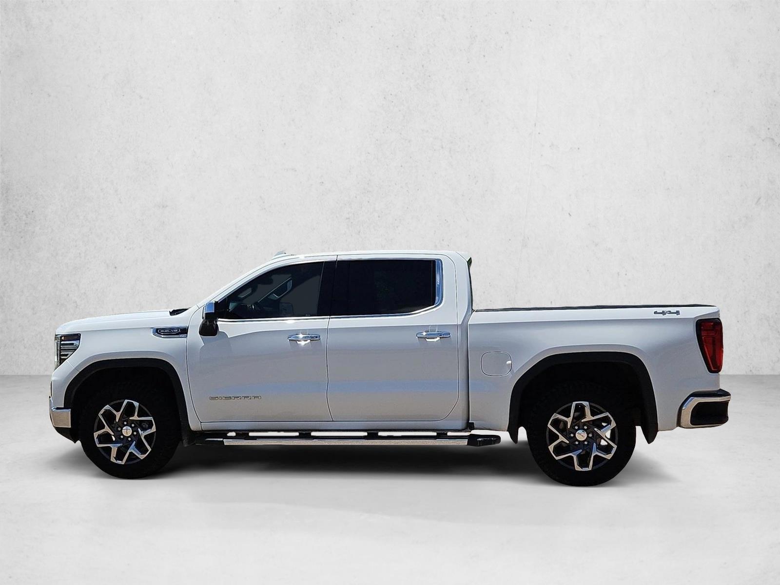 Thumbnail: 2022 GMC Sierra 1500 - 2