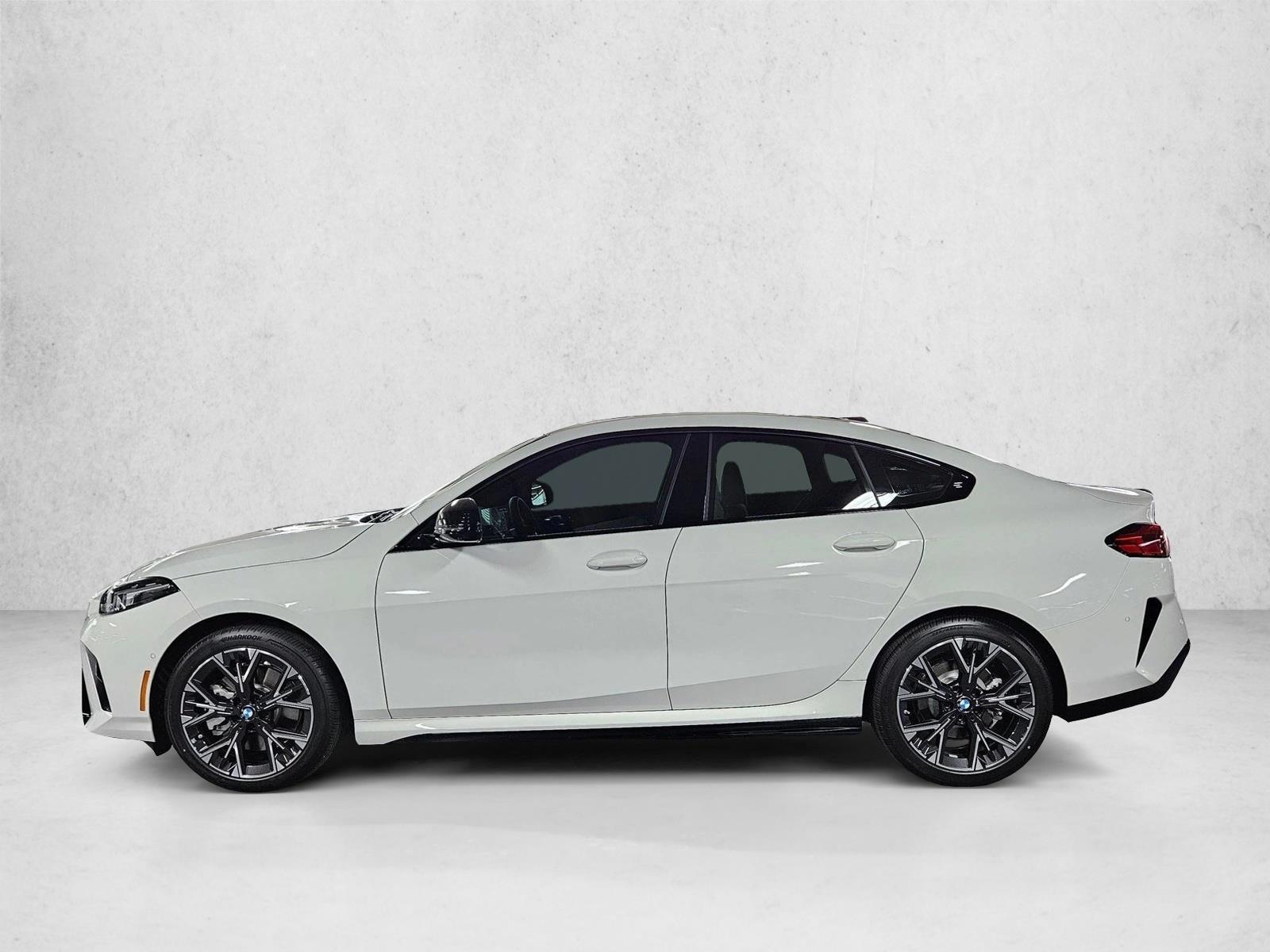 Thumbnail: 2026 BMW 2 Series - 2