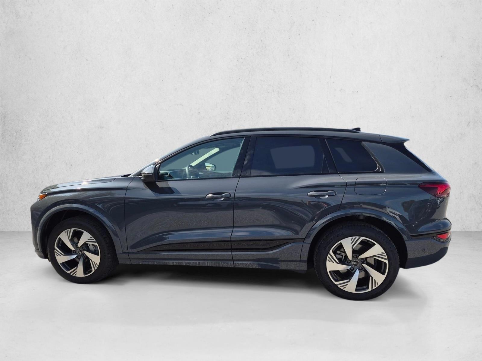 Thumbnail: 2025 Audi Q6 e-tron - 2