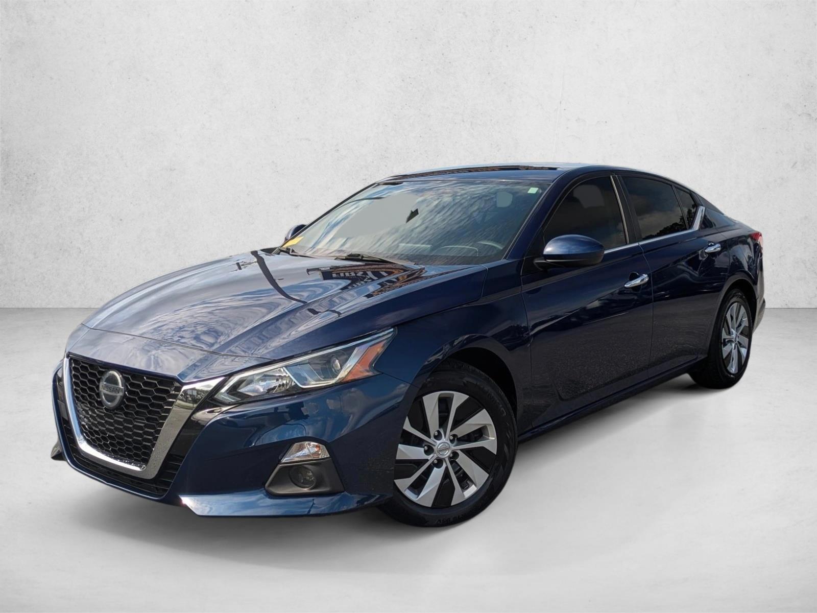 Thumbnail: 2020 Nissan Altima - 1