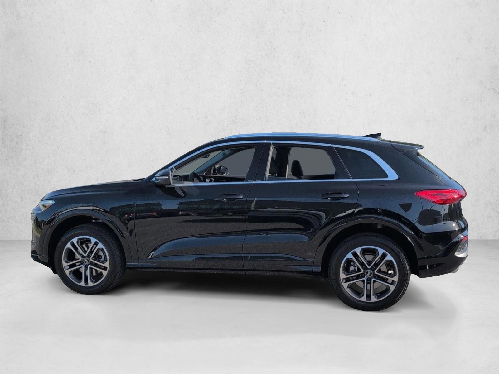 Thumbnail: 2025 Audi Q5 - 2