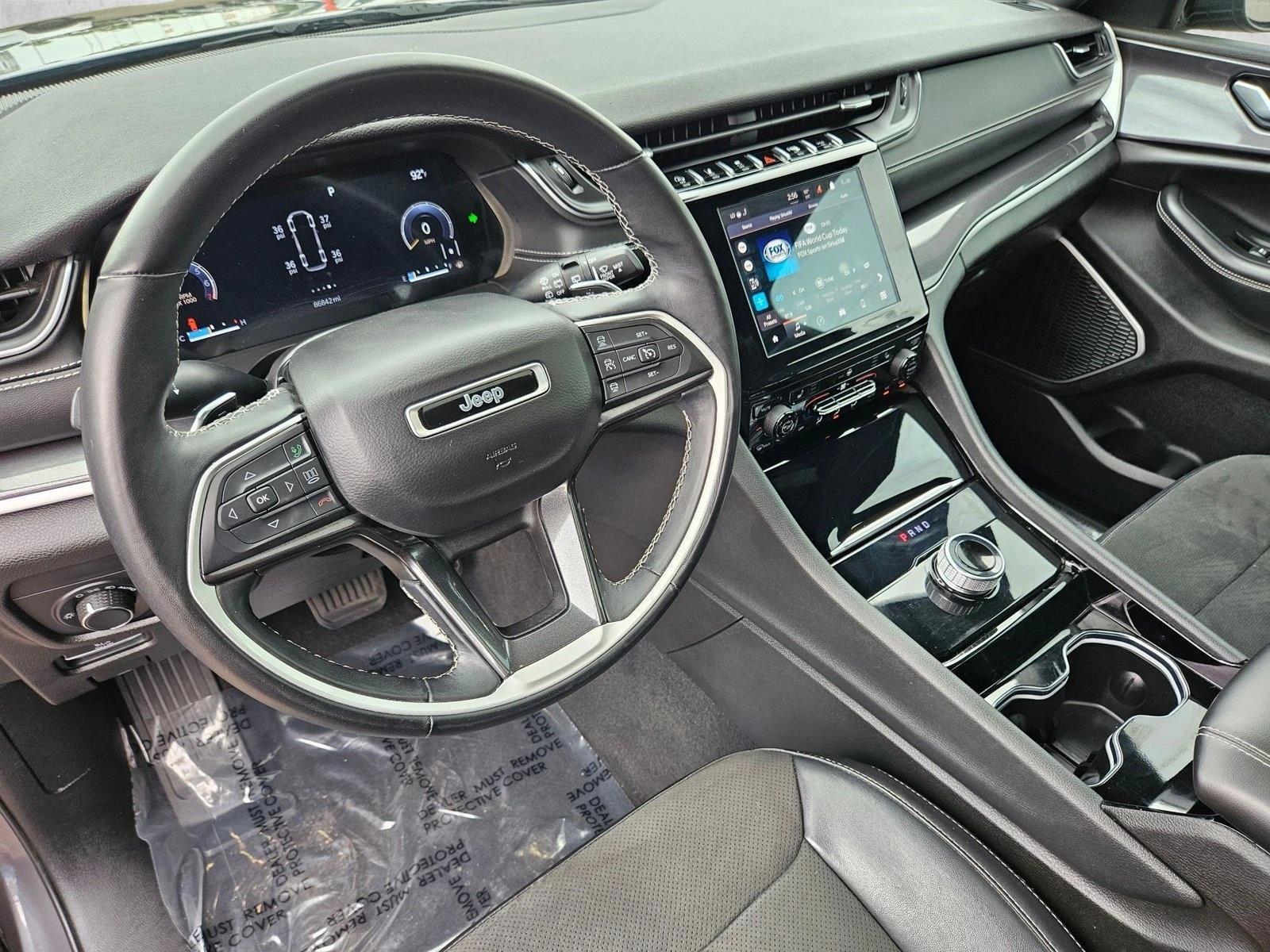 Thumbnail: 2021 Jeep Grand Cherokee L - 3