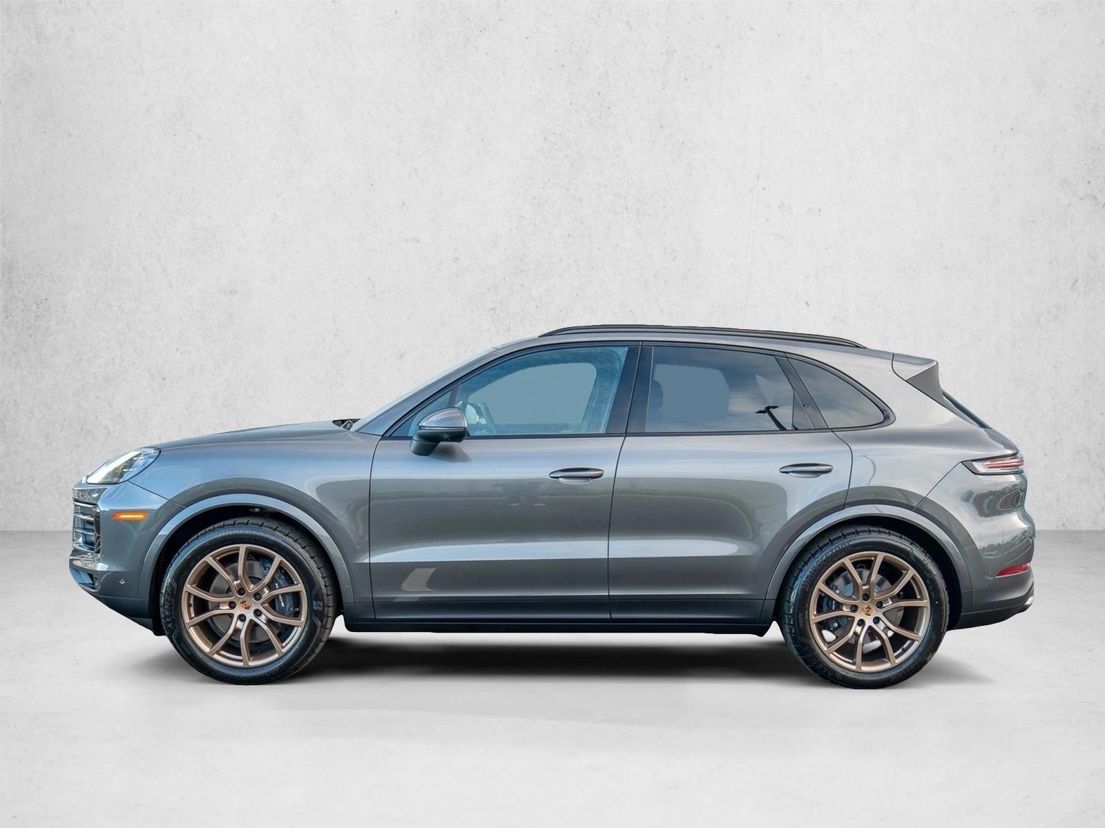 Thumbnail: 2026 Porsche Cayenne - 2