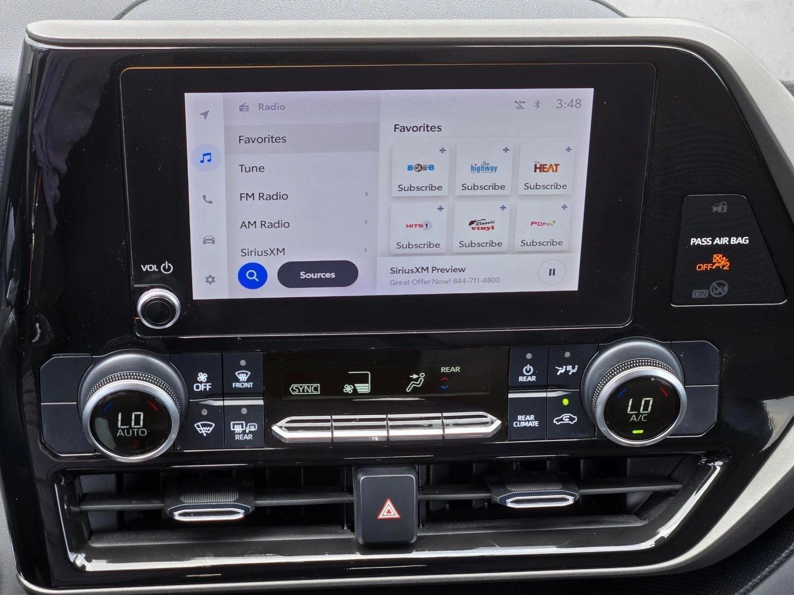2023 Toyota Highlander LE - Photo 10