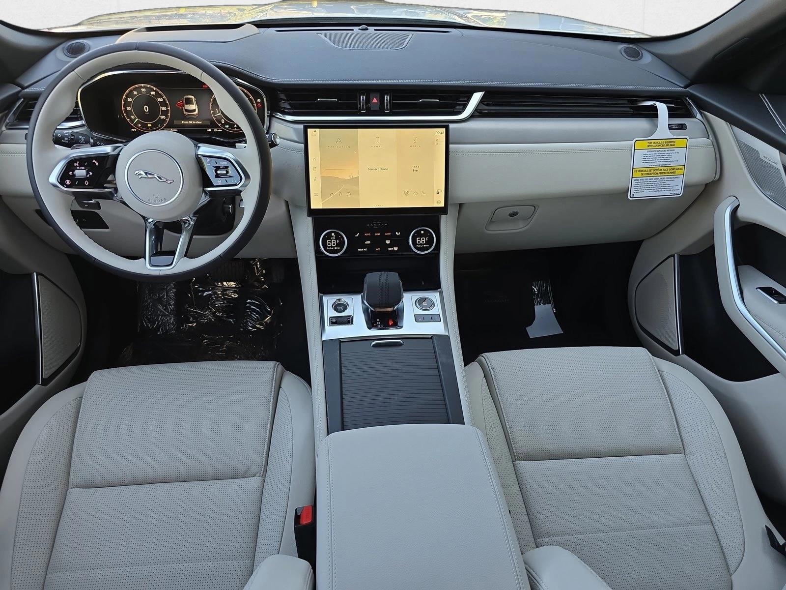 Thumbnail: 2026 Jaguar F-Pace - 3