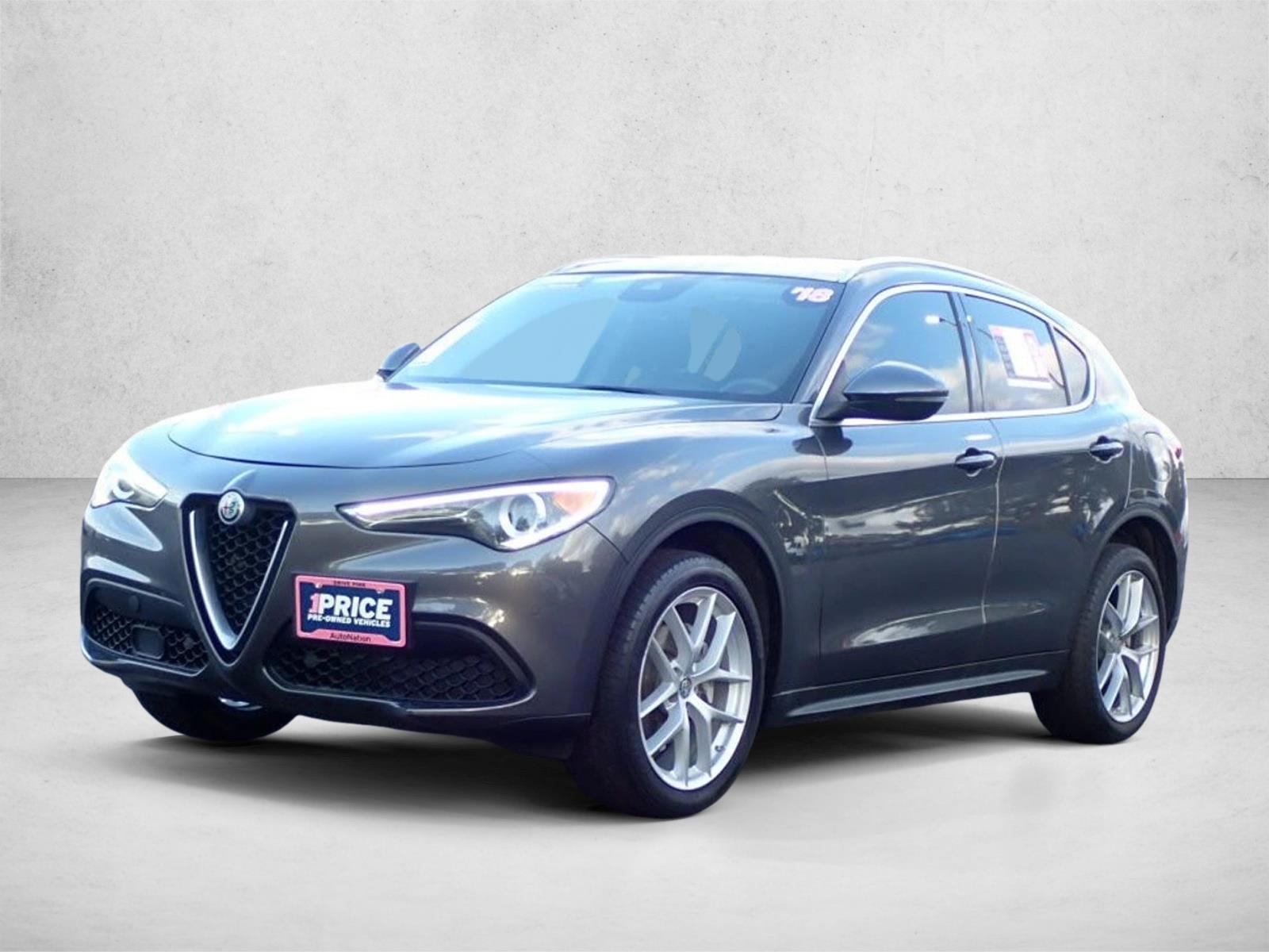 Thumbnail: 2018 Alfa Romeo Stelvio - 1