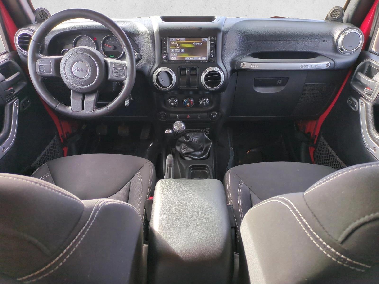 Thumbnail: 2014 Jeep Wrangler - 3