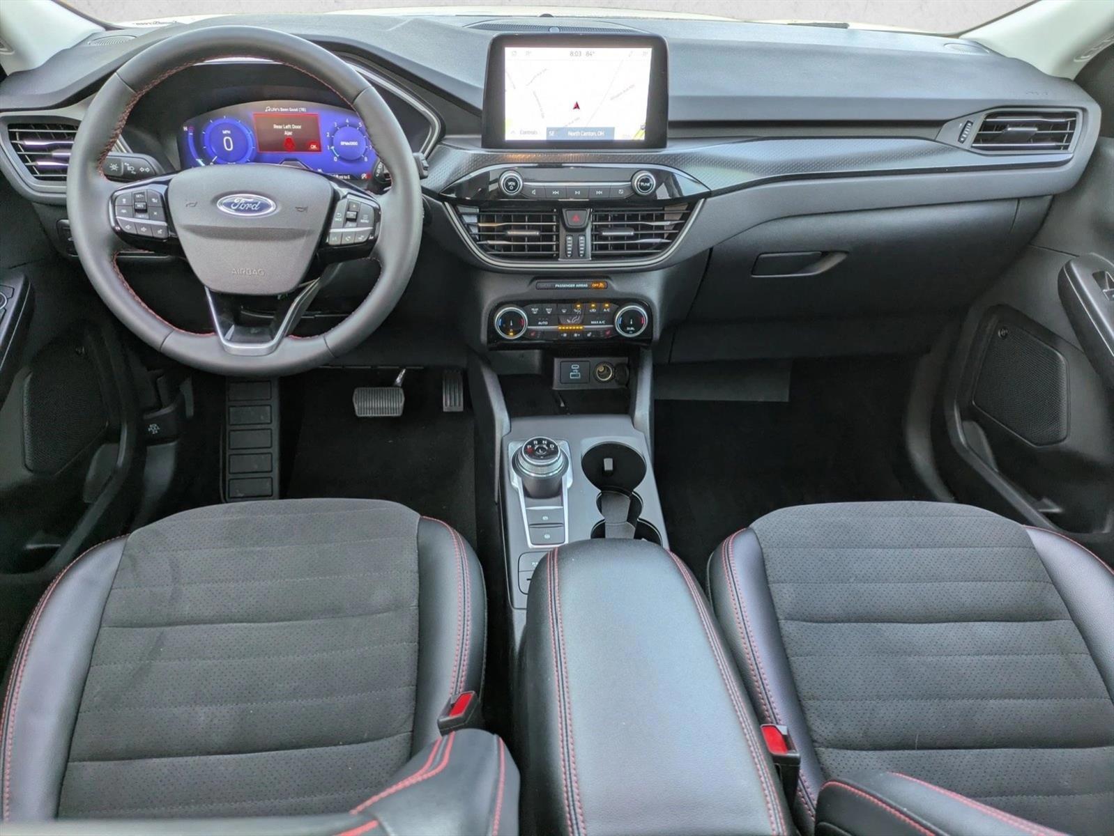 Thumbnail: 2022 Ford Escape - 4