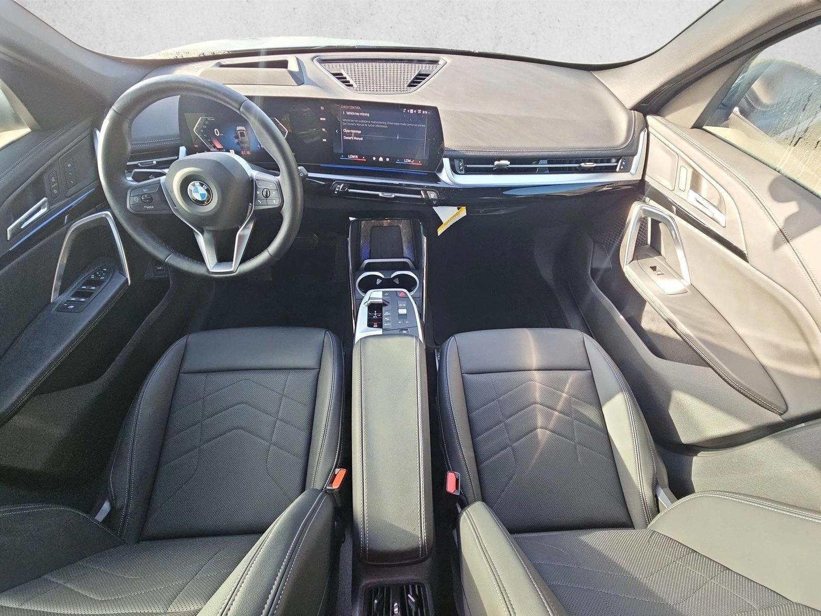 Thumbnail: 2026 BMW X1 - 3