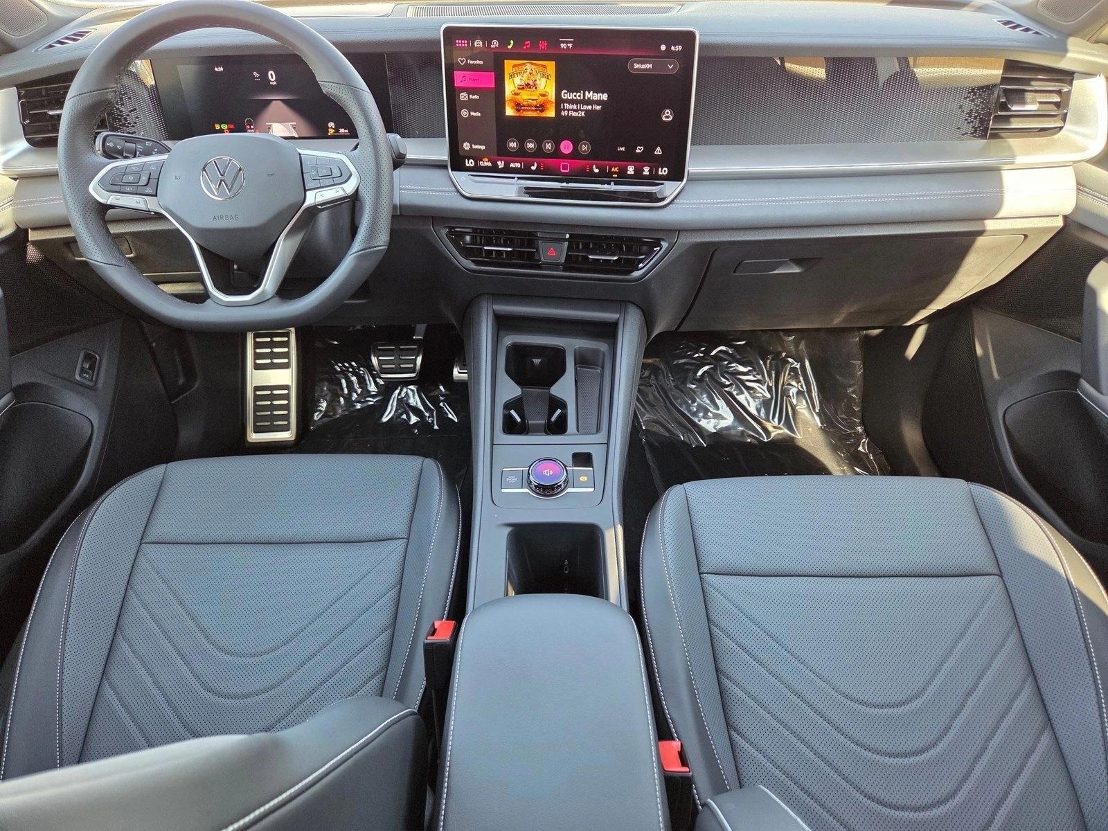 Thumbnail: 2026 Volkswagen Tiguan - 4