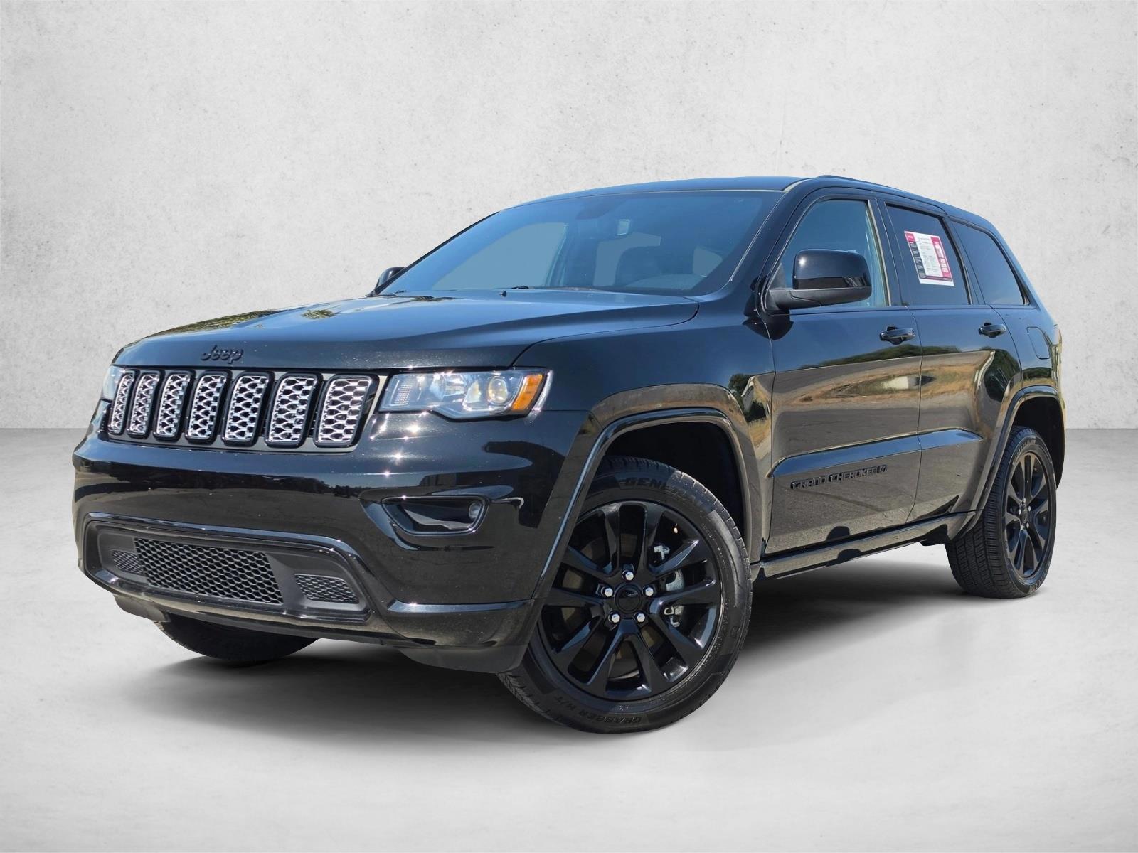 Thumbnail: 2022 Jeep Grand Cherokee - 1