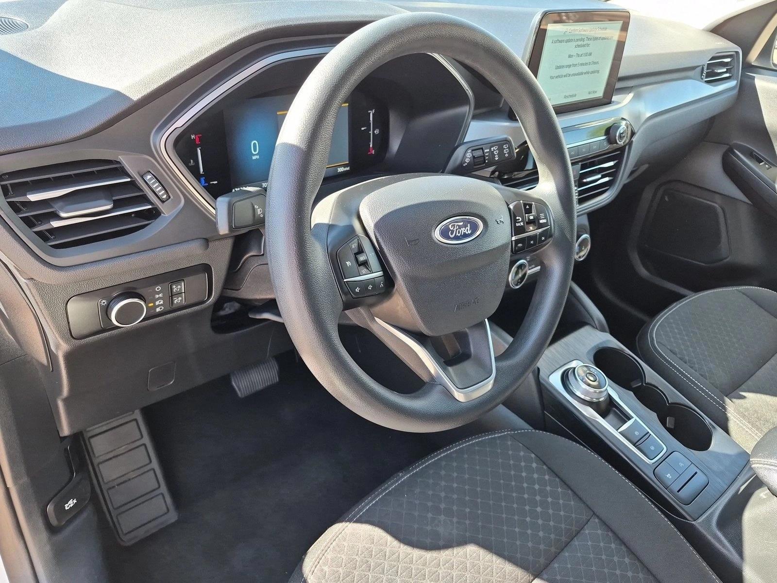 Thumbnail: 2025 Ford Escape - 3