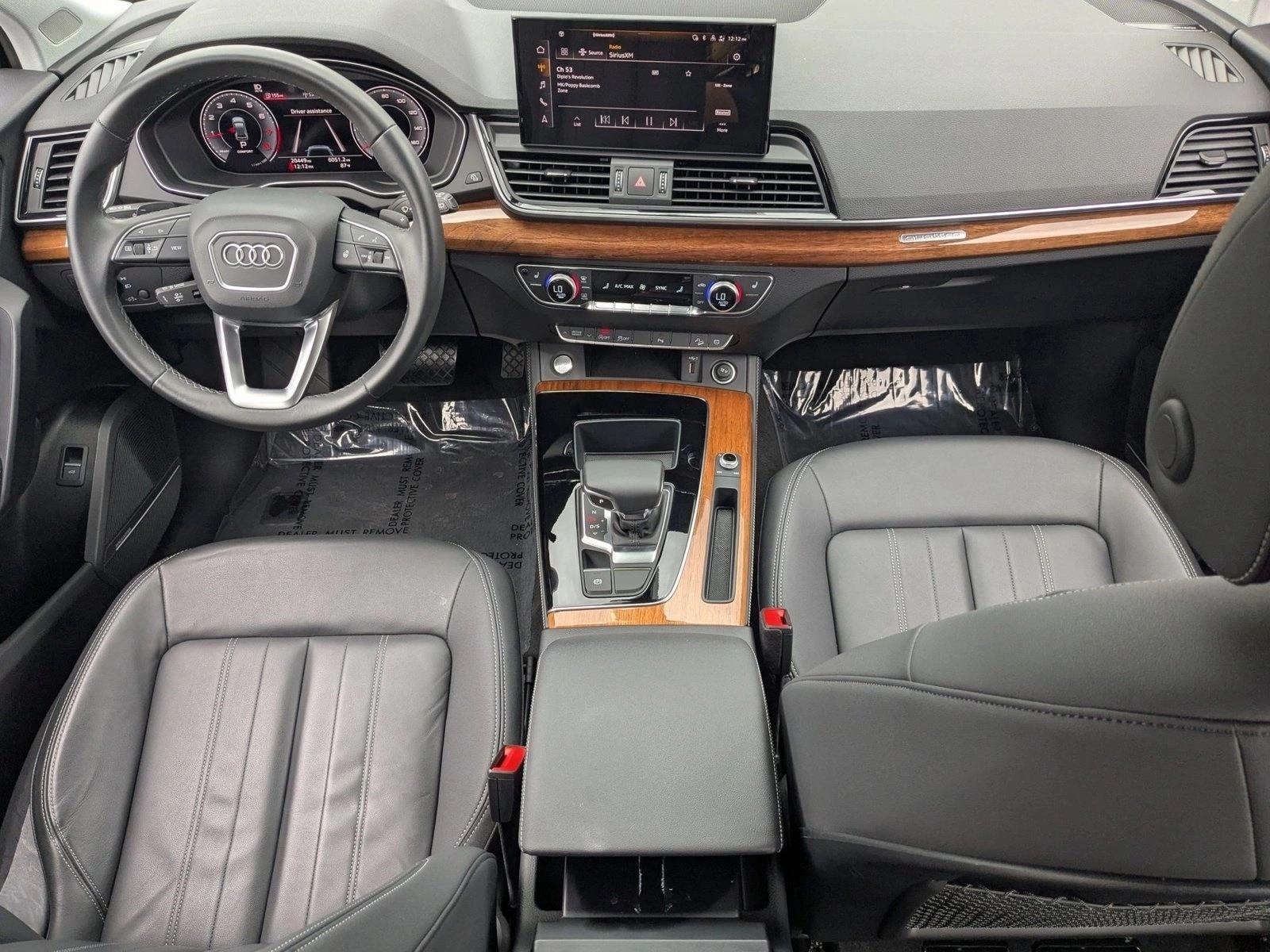 Thumbnail: 2023 Audi Q5 - 4