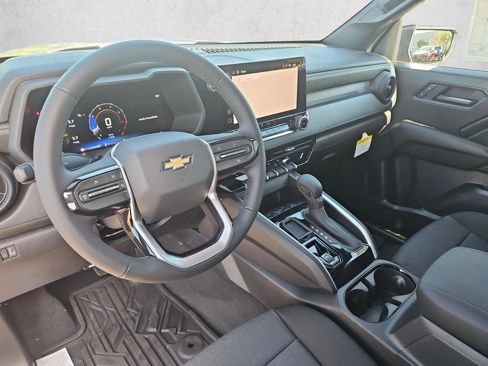 Thumbnail: 2026 Chevrolet Colorado - 3