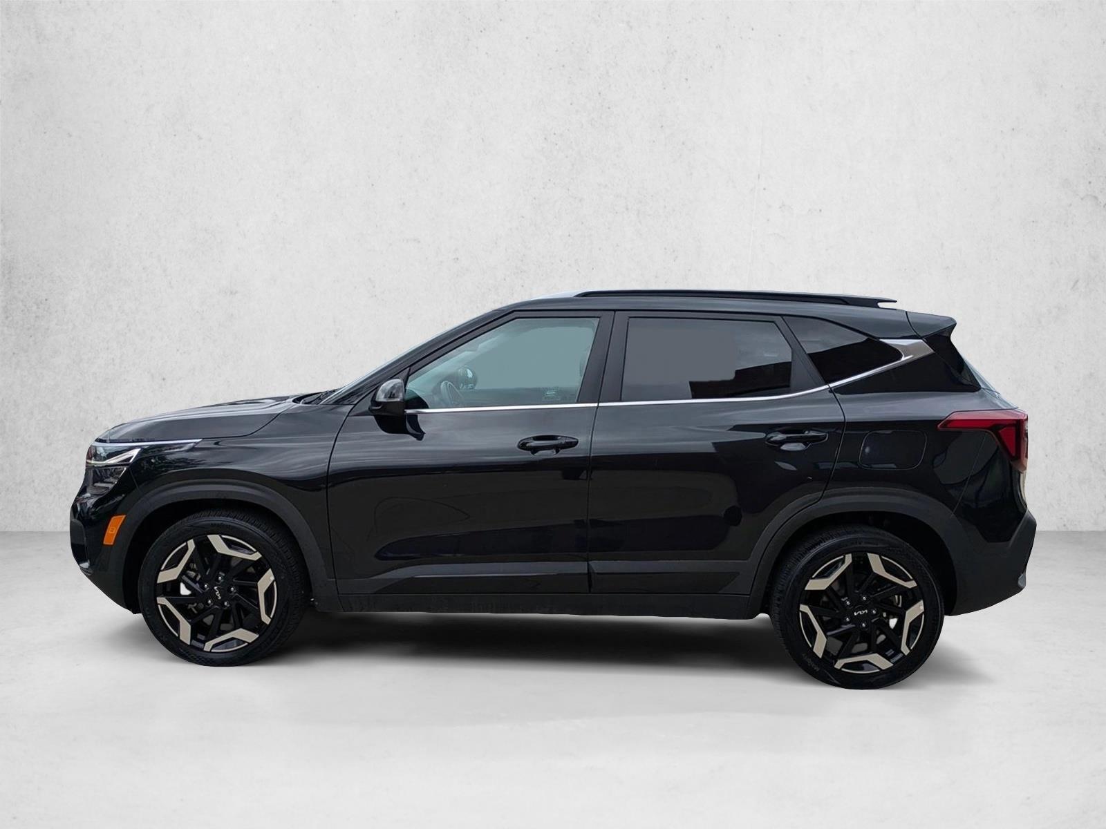 Thumbnail: 2024 Kia Seltos - 2