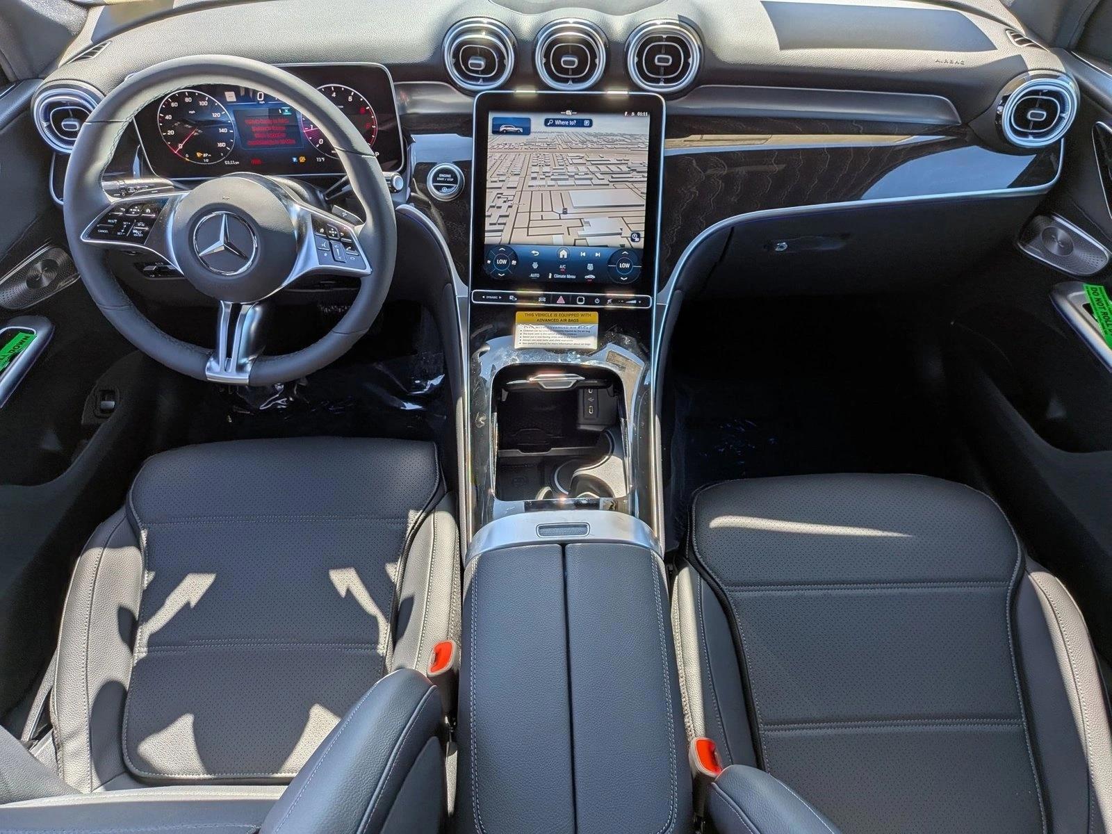 Thumbnail: 2026 Mercedes-Benz GLC - 3